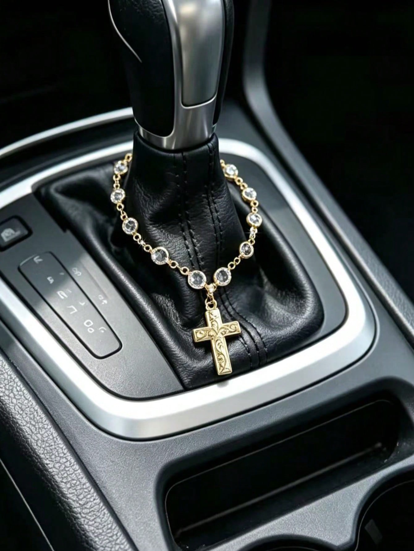 1pc Alloy Cross Crystal Chain Car Steering Wheel Decor Gear Shift Decor Car Hanging Decoration Accessory