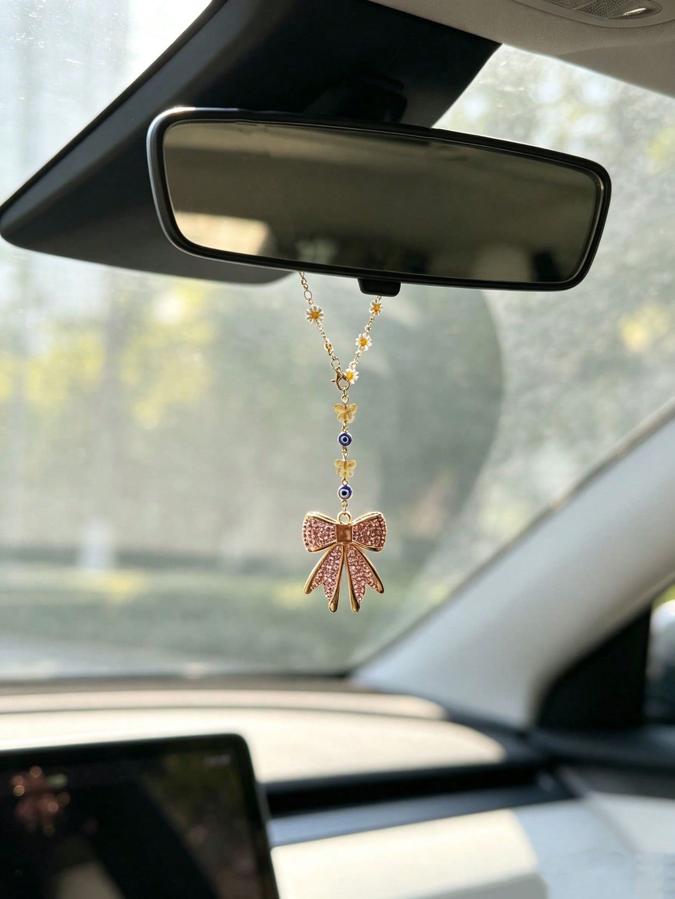 1pc Rhinestone Bowknot Butterfly Evil Eye Daisy Chain Car Rearview Mirror Hanging Ornament, Elegant Style Auto Interior Decor Vehicle Accessory