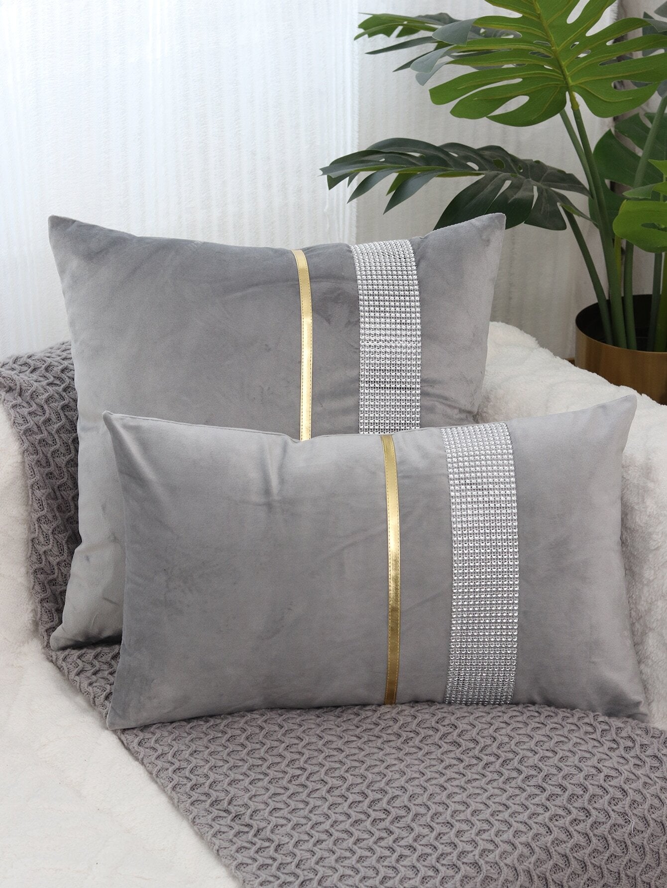 1pc Rhinestone Decor Cushion Cover Without Filler, Modern Throw Pillow Case For Sofa, Home Decor