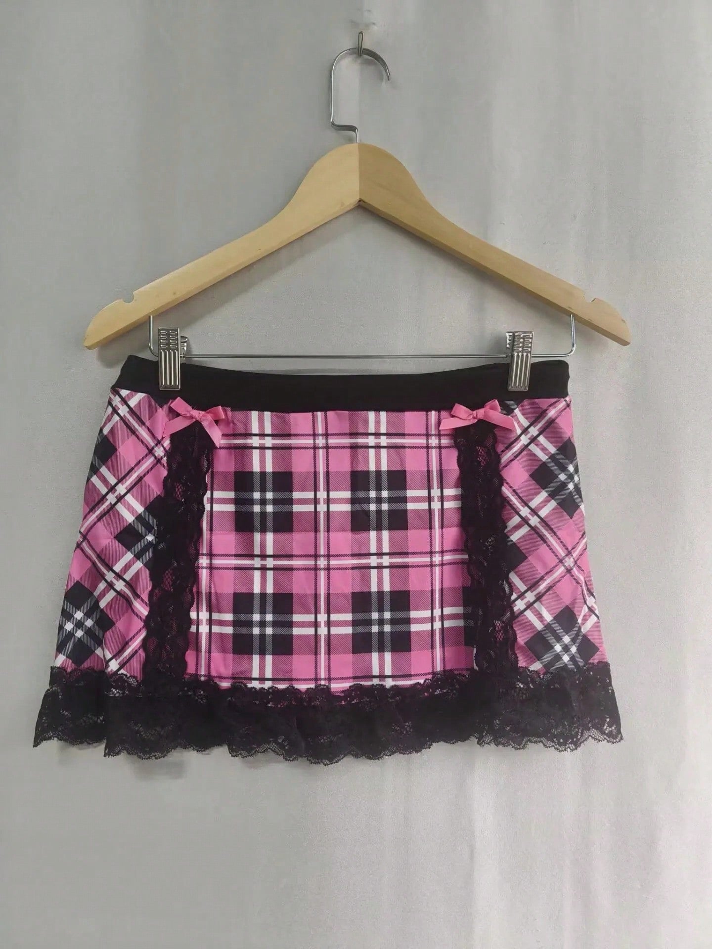 2026Harajuku Sweet Cool American High Street Casual Tank Tops Y2k Aesthetic Constrast Color Plaid Camisole Thin A-Line Lace Edge TeeA Must-Have For Women