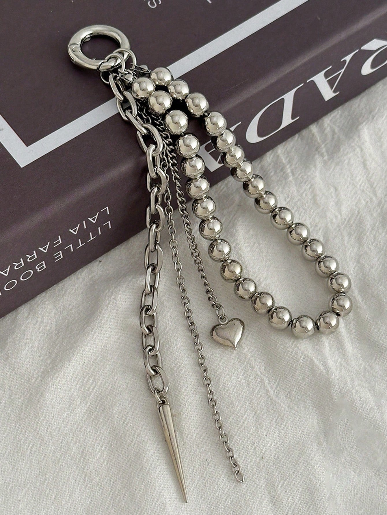 Elegant Metal Pearl Beaded Heart-Shaped Tassel Decor Pendant Keychain Beads Bag Chain Gift, Aesthetic