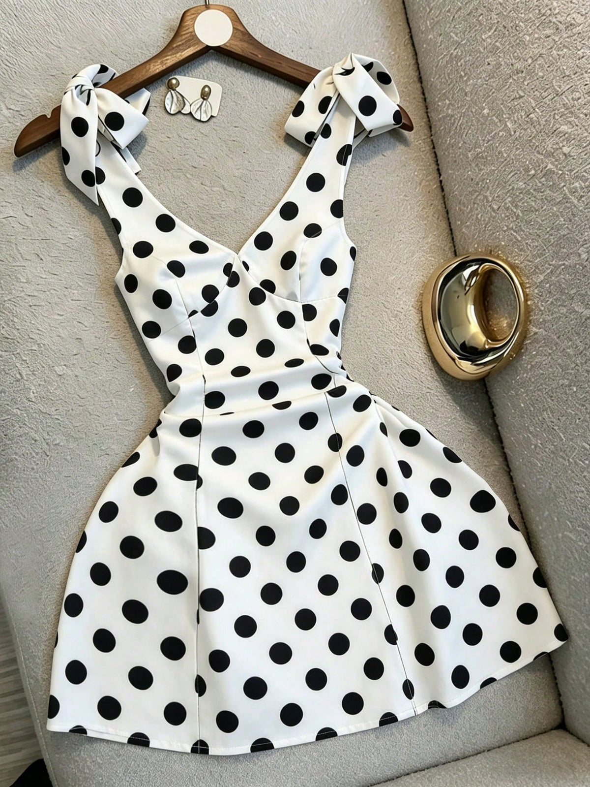 Franclia French Style White With Black Polka Dots Mini Dress,Summer Vintage Tea Party V-Neck Bow Strap A-Line,Waist Cinching Summer Outfits