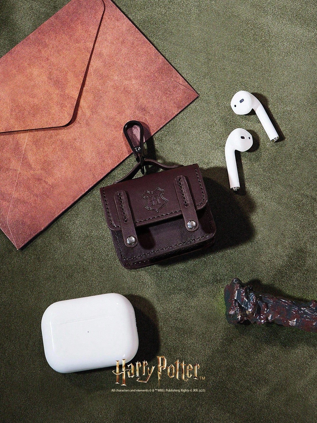 GLOWMODE X Harry Potter Hogwarts House Faux Leather Hook Plug Opening Logo Earphone Storage Pouch Gym Travel Daily Casual Spring Summer