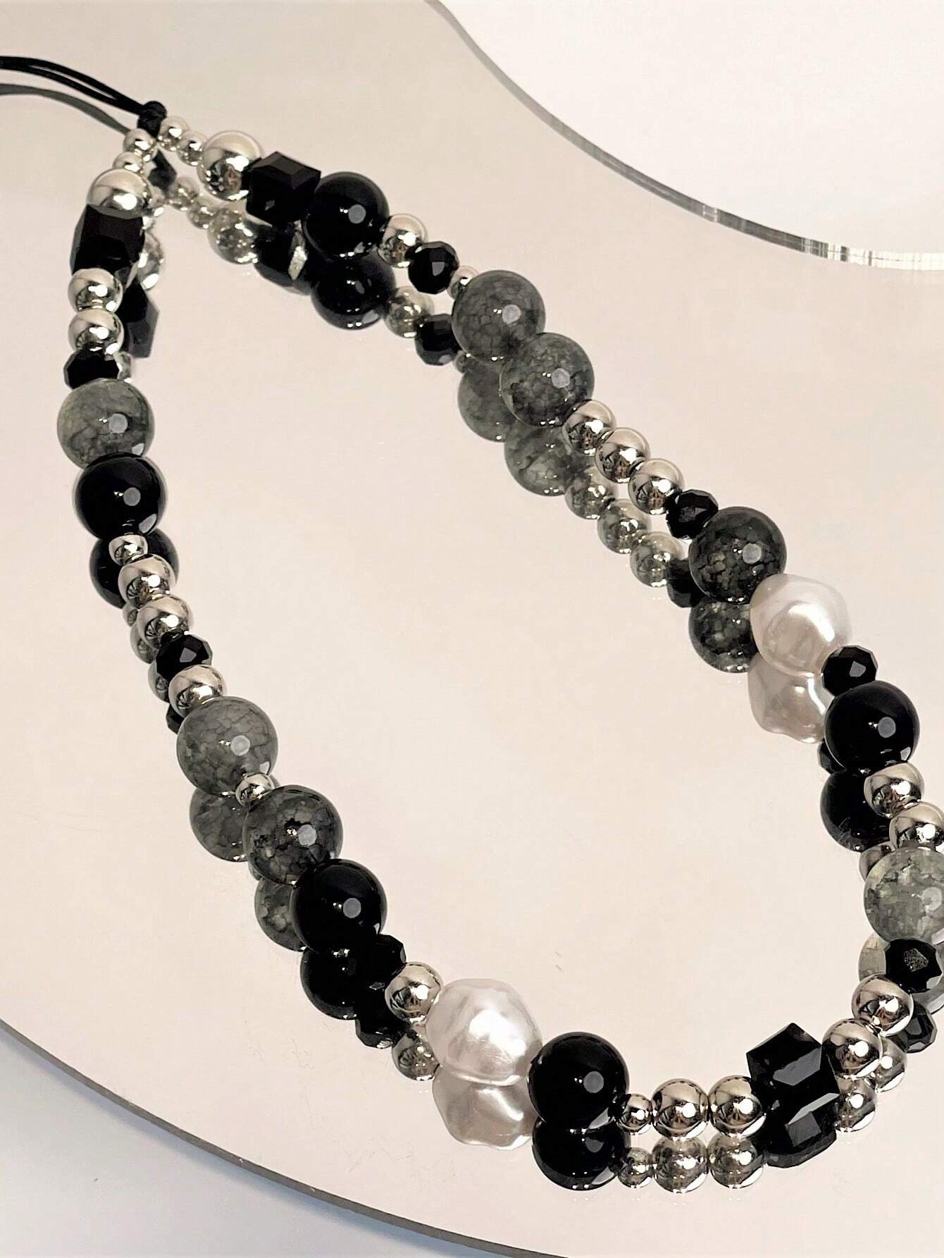 Ins Style Handmade Beaded Chain Pendant, Compatible With Ccd Cameras & Mobile Phone Cases. Creative New Design Handheld Women Bag Gifts For Mother, Family, Friends, Birthday, Holiday Phone Charm, Phon