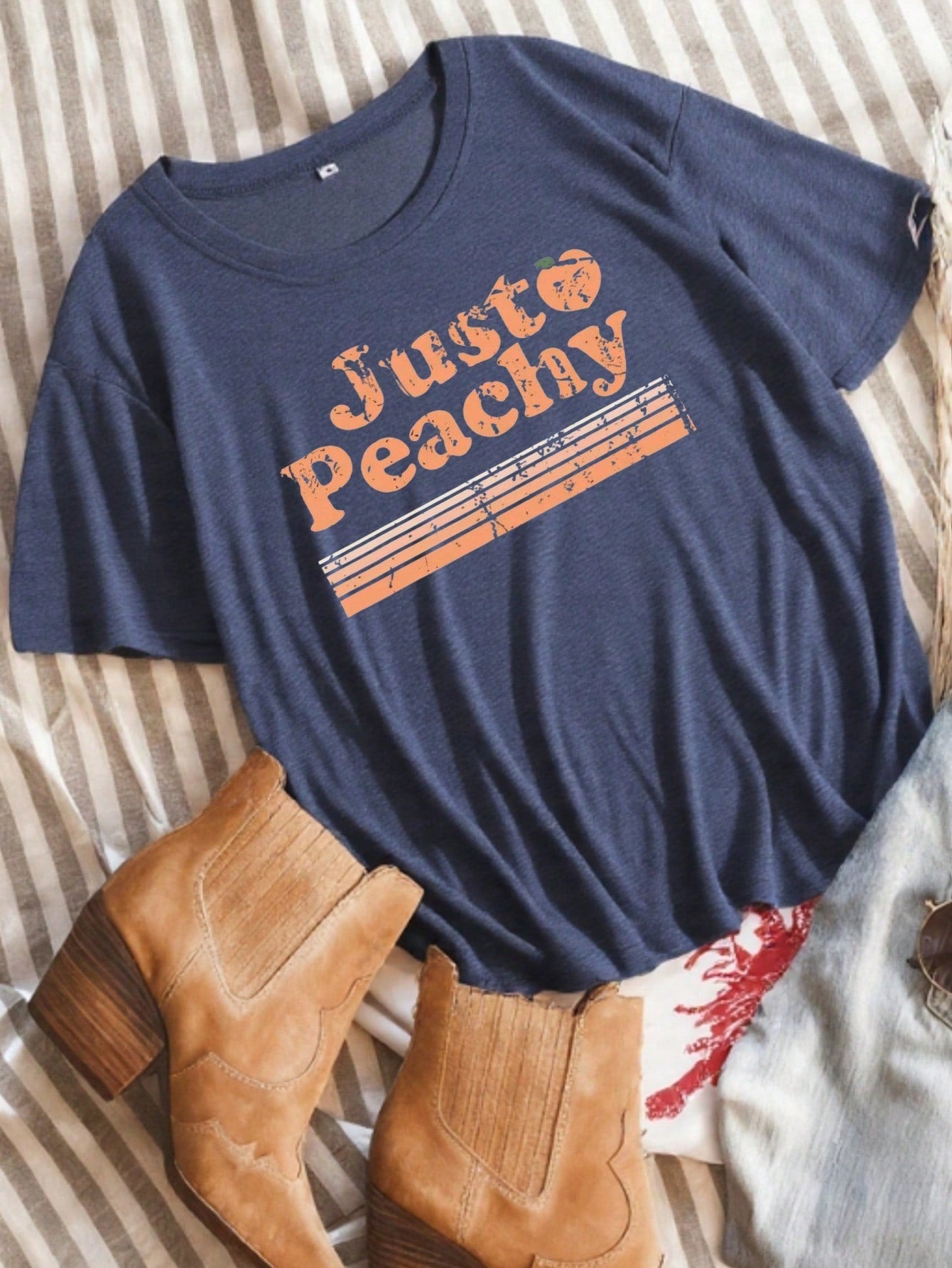Just Peachy Graphic Print Colored Cotton T-Shirt,Women's Colored Cotton T-Shirt Understated Luxury Casual Tee Y2K Style With Digital Print
