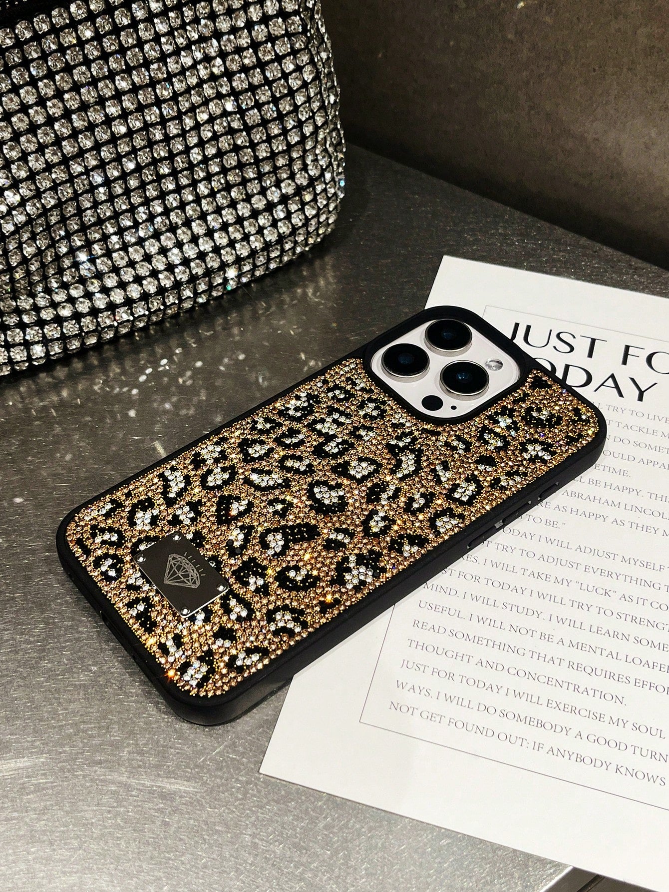 Luxury Leopard Print Fashion Rhinestone Inlaid Shiny Gold Soft Touch Full Coverage Protective Phone Case 1pc Compatible With IPhone 17 Pro Max Anniversary Gift
