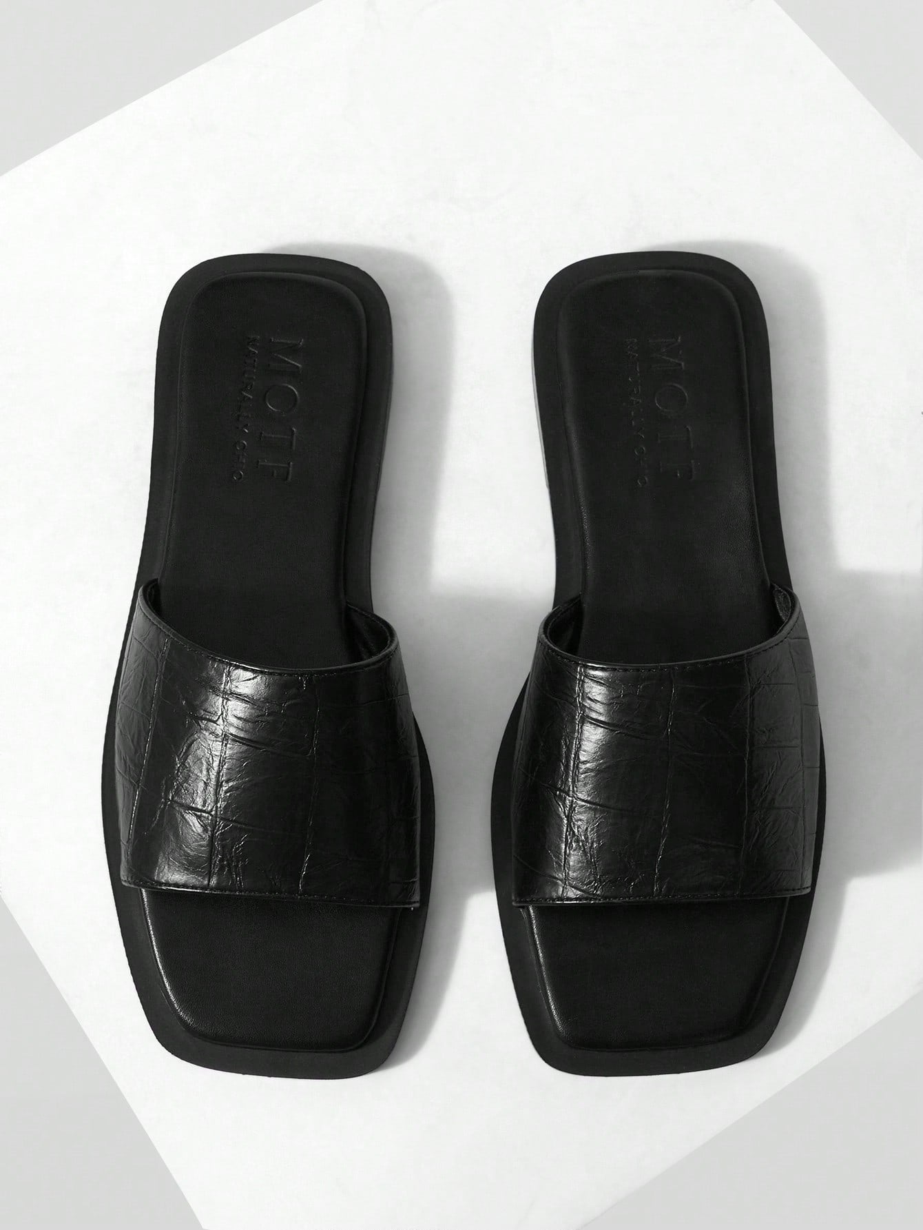 MOTF PREMIUM SUMMER VINTAGE BLACK STONE PATTERN SEXY SQUARE TOE FLAT VERSATILE WOMEN'S SANDALS