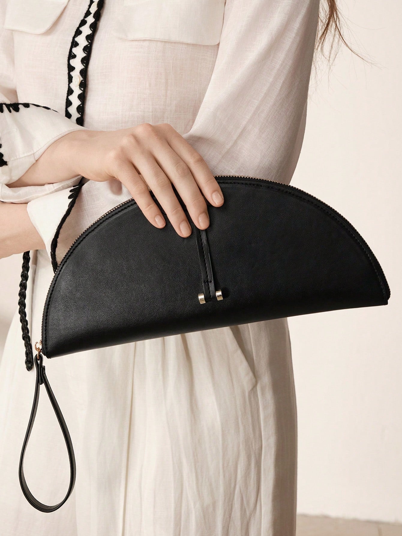 MOTF WOMEN'S FASHION HALF-MOON CLUTCH, CLASSIC BLACK, MINIMALIST HANDBAG FOR DAILY, COMMUTING, BANQUETS, DRESS MATCHING