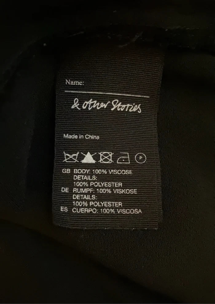 & Other Stories-blus