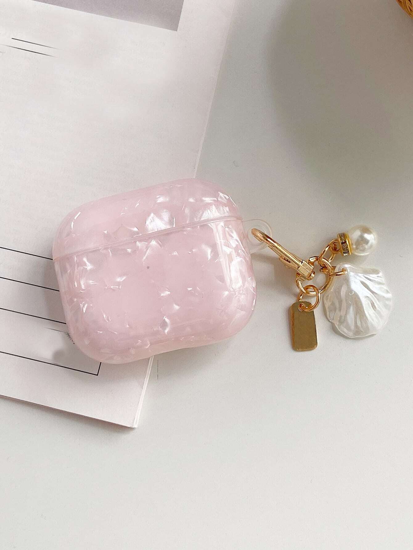 Pink Mother Of Pearl Iridescent Nacre Texture With Seashell Charm Compatible With Apple 4, Seashell Pattern Earphone Protective Case For Pro 2, Pro 3, Does Not Include Earphones Birthday Gift