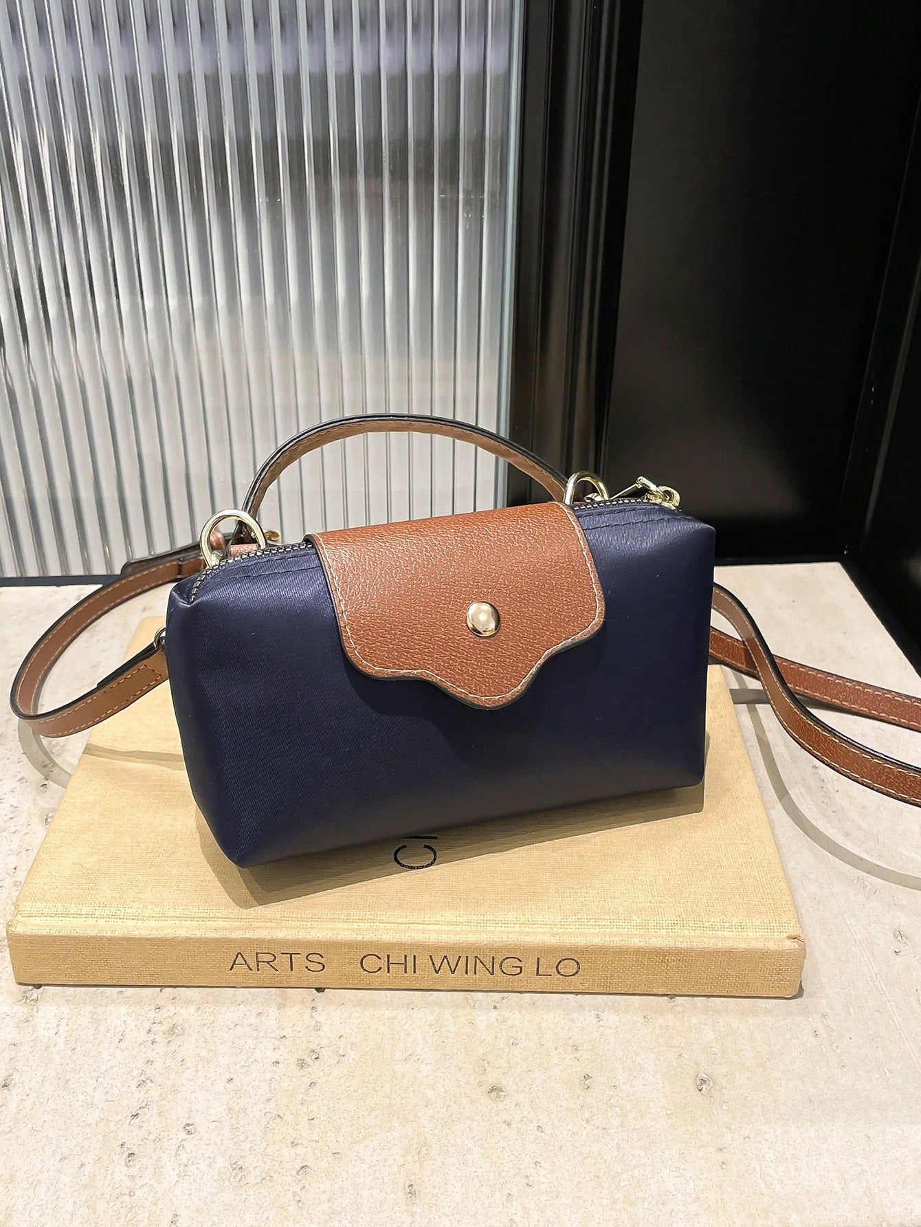 Women's Fabric Nylon Mini Minimalist Crossbody Bag, Magnetic Dumpling Shaped Design, Casual Cute Fashion Handbag