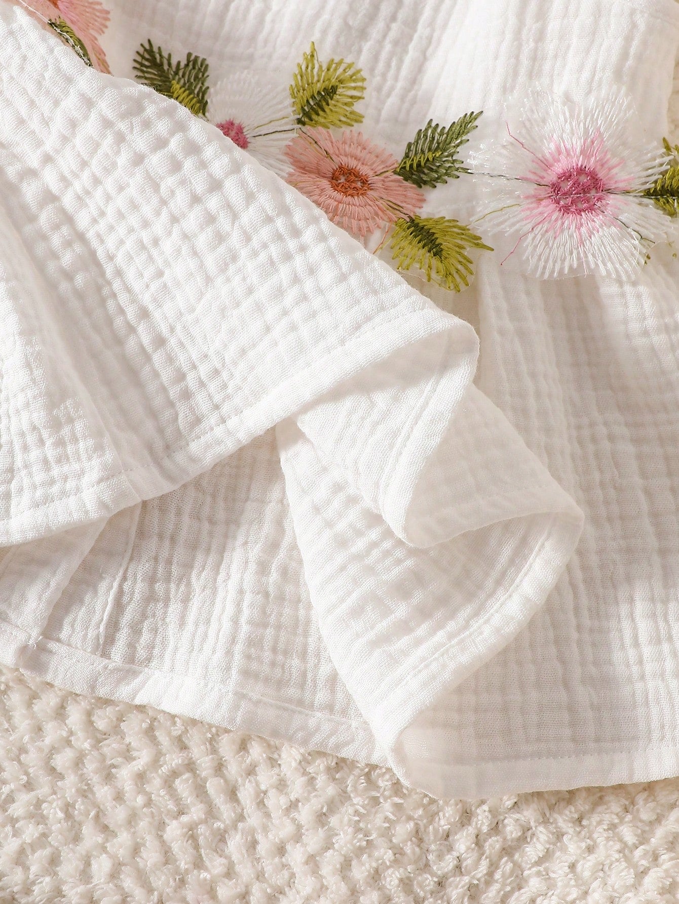 0-12M Newborn Baby Girls' Sleeveless Cotton Floral Embroidered Dress Cute Summer Light Pink Infant Outfits Wedding Guest Christening Party Clothes