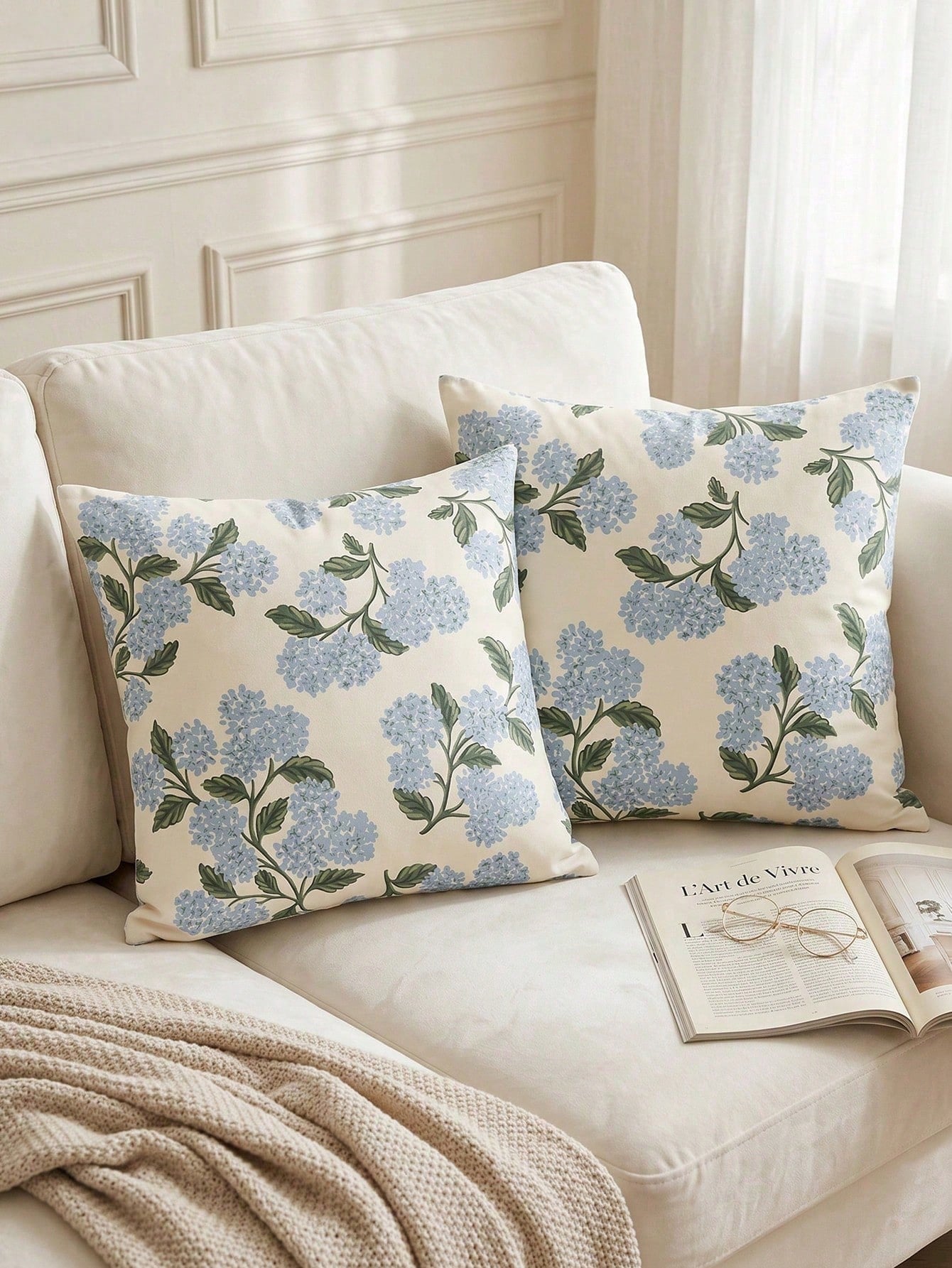 1/2/4pcs Blue Floral Pattern Throw Pillow Covers, Soft Decorative Cushion Covers, Single-Sided Printed With Zipper, Suitable For Sofa, Bed, Bedroom, Living Room Home Decor, Breathable Skin-Friendly, C