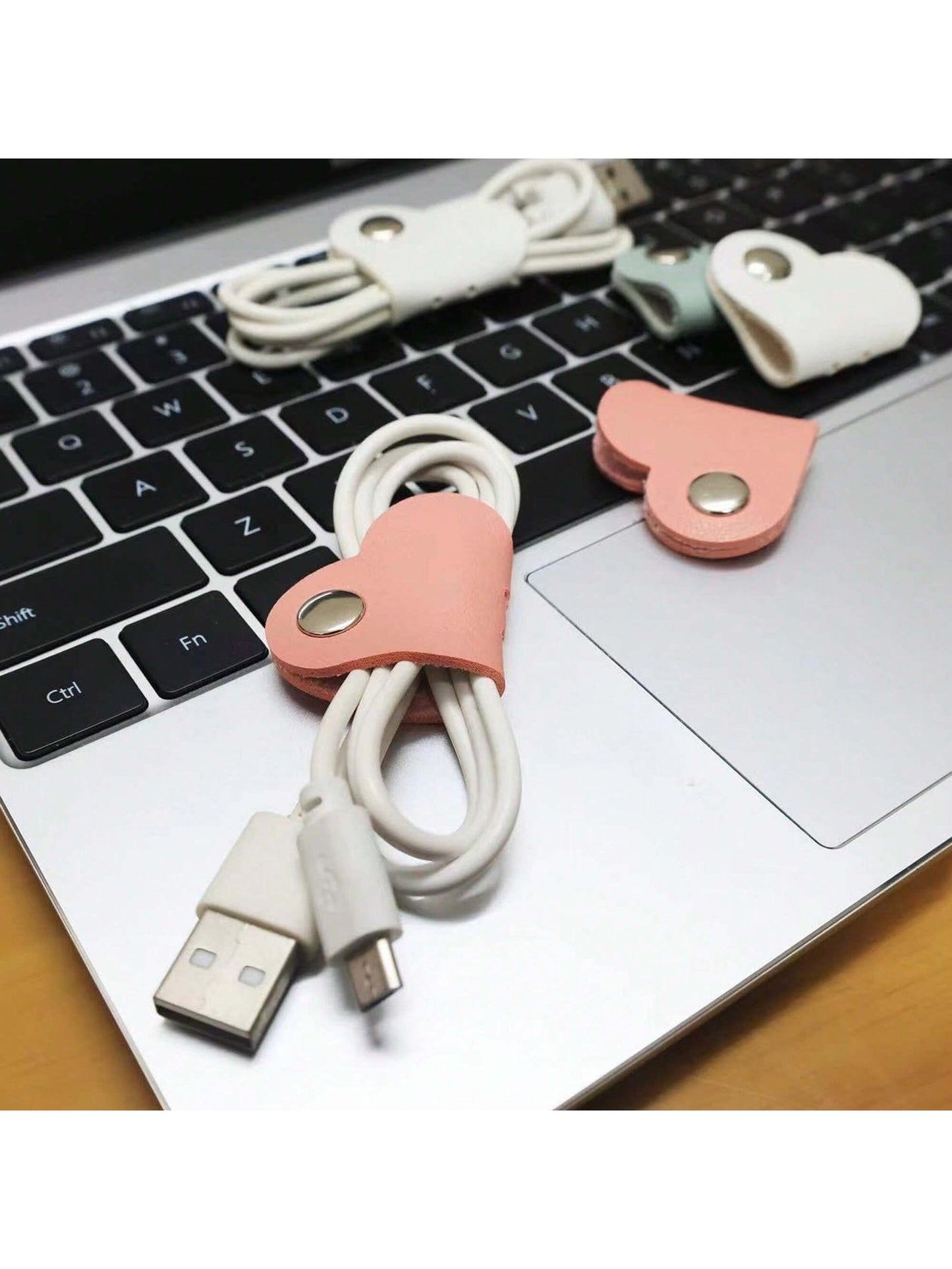 1/3/6 Pcs Heart Cord Organizer Earbud Holder Earphones Headphones Cable Winder Earbud Organizer, PU Leather Cable Organizer Gifts For Men Women Couple, Matcha (Random Color)