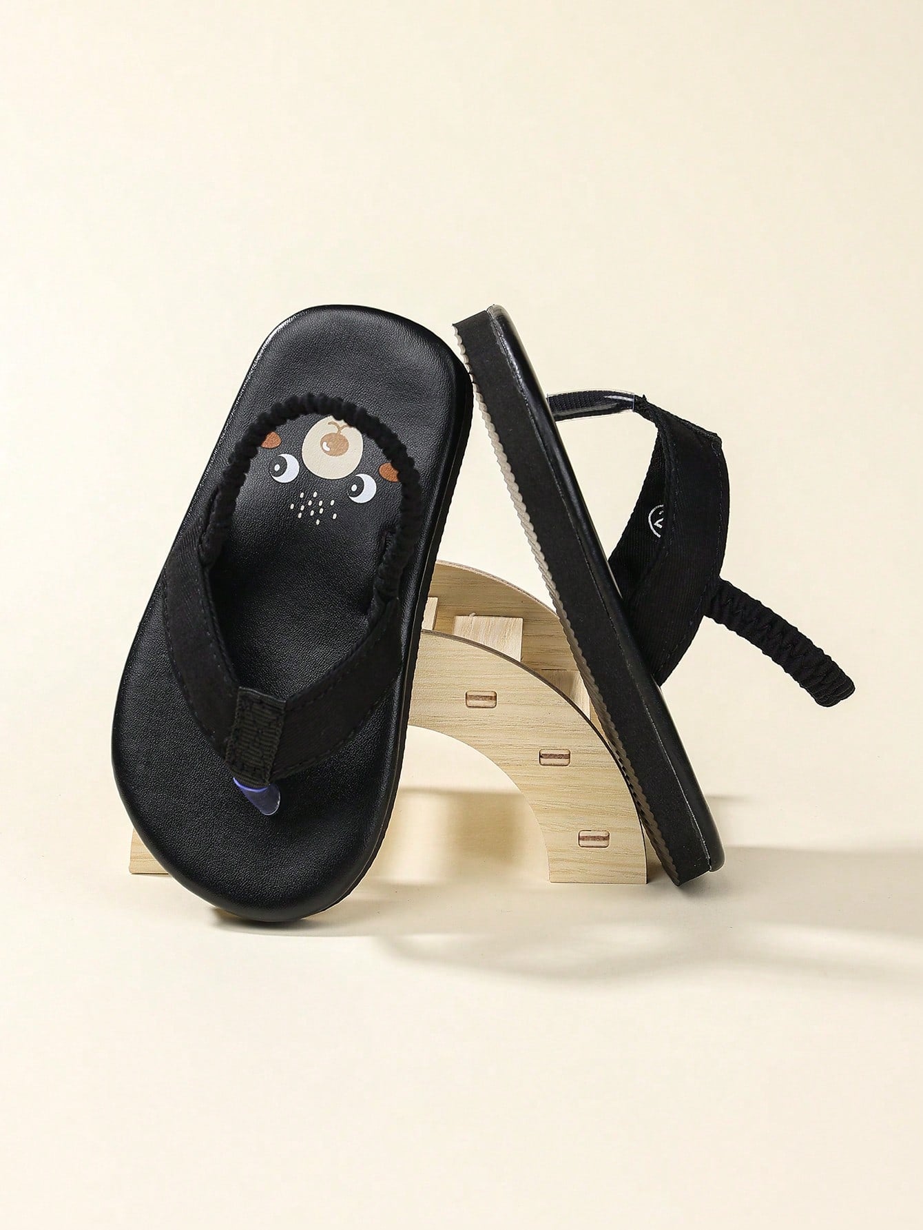 1 Pair Cute Printed Slip-On Non-Slip Flip Flops, Kid-Friendly Outdoor Shoes
