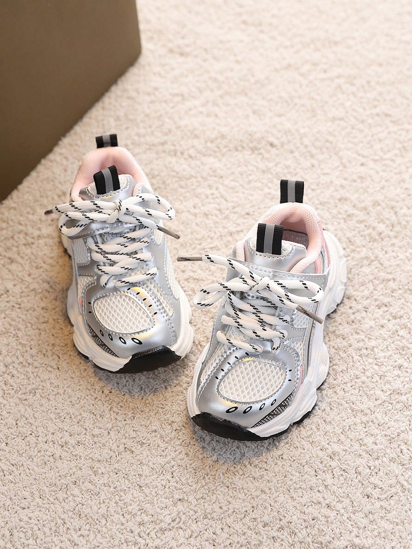1 Pair Girls' Outdoor Fashionable Versatile Casual Sports Shoes, Toddler Walking Shoes