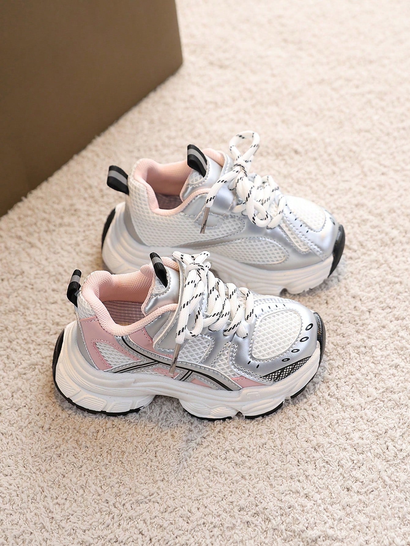 1 Pair Girls' Outdoor Fashionable Versatile Casual Sports Shoes, Toddler Walking Shoes