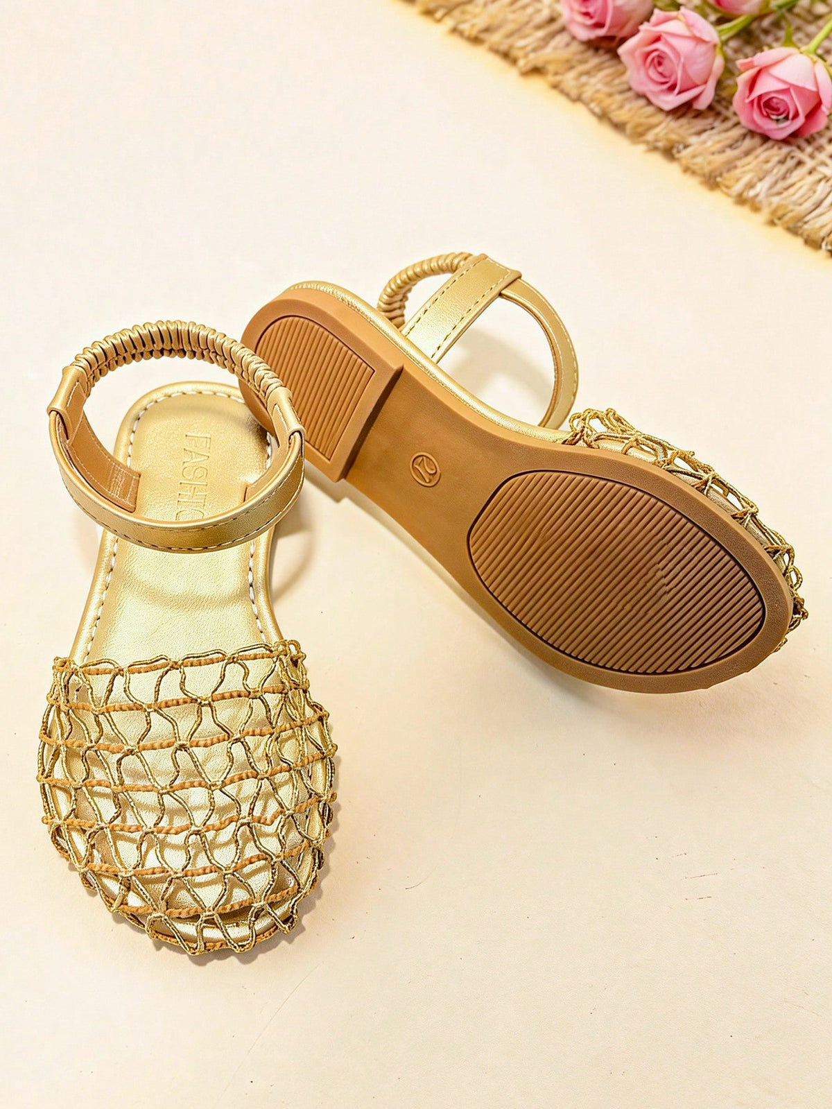 1 Pair Girls' Sandals, Gold Woven Mesh, Children's Bohemian Style Flat Princess Shoes, Suitable For Summer Party, Beach, Daily Wear
