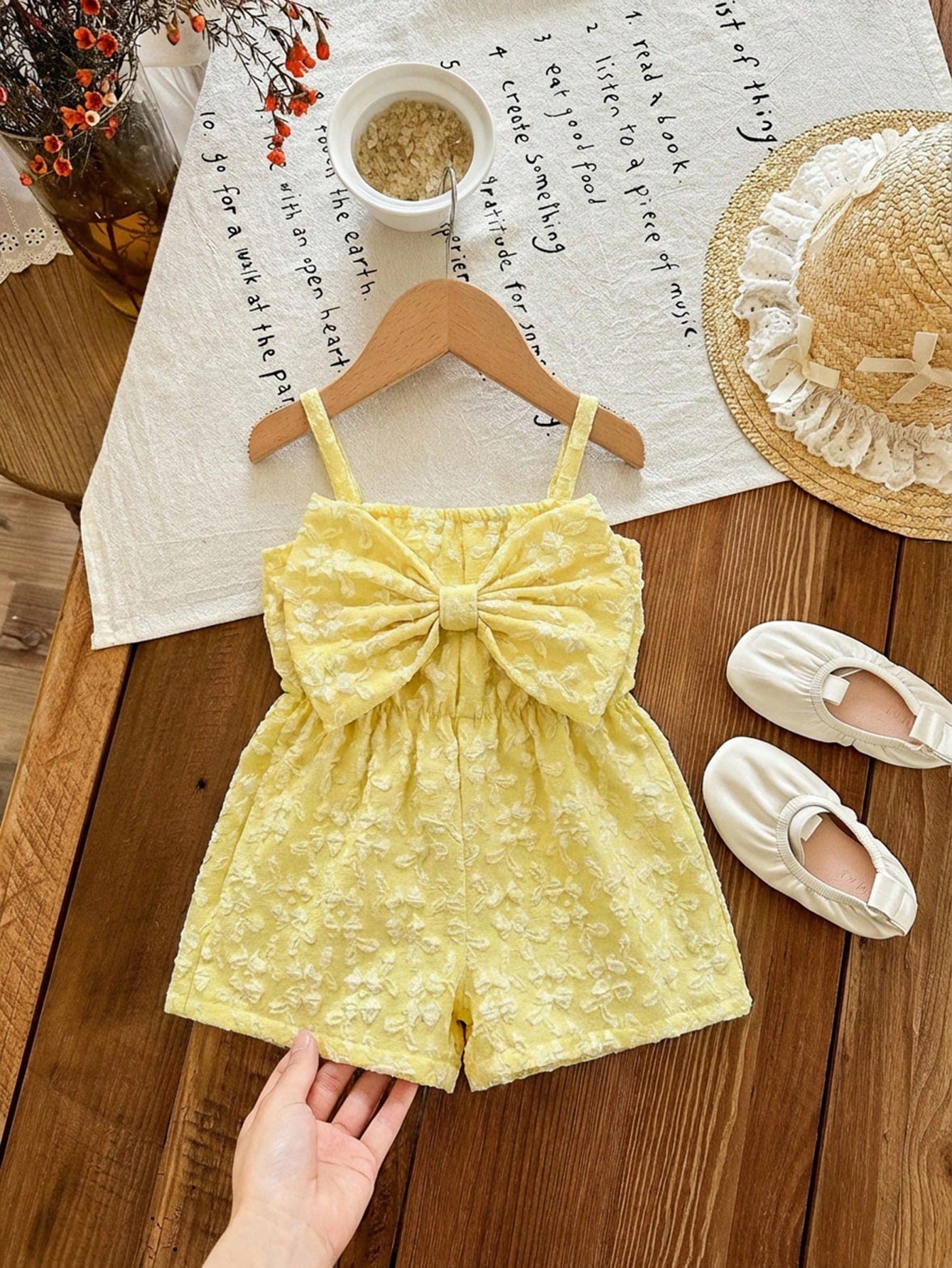 1-Piece Cute Baby Girl: Casual, Simple, And Adorable Striped Romper With All-Over Print And Bow. Suitable For Birthday Parties, Evening Parties, Performances, Weddings, Baptisms, Opening Ceremonies, E