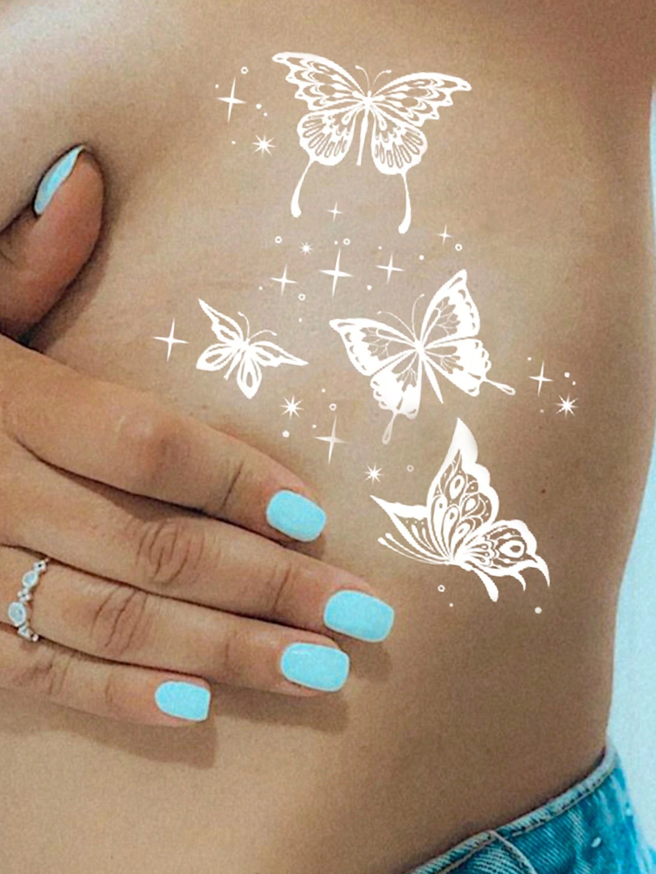 1 Sheets Large Size Blue Luminous And White Ink Glow In The Dark Originality Body Art Temporary Tattoo Stickers, Glitter Butterfly Starlight Pattern,Waterproof Fake Tattoo, Lasts 2-5 Days, Covering Sc