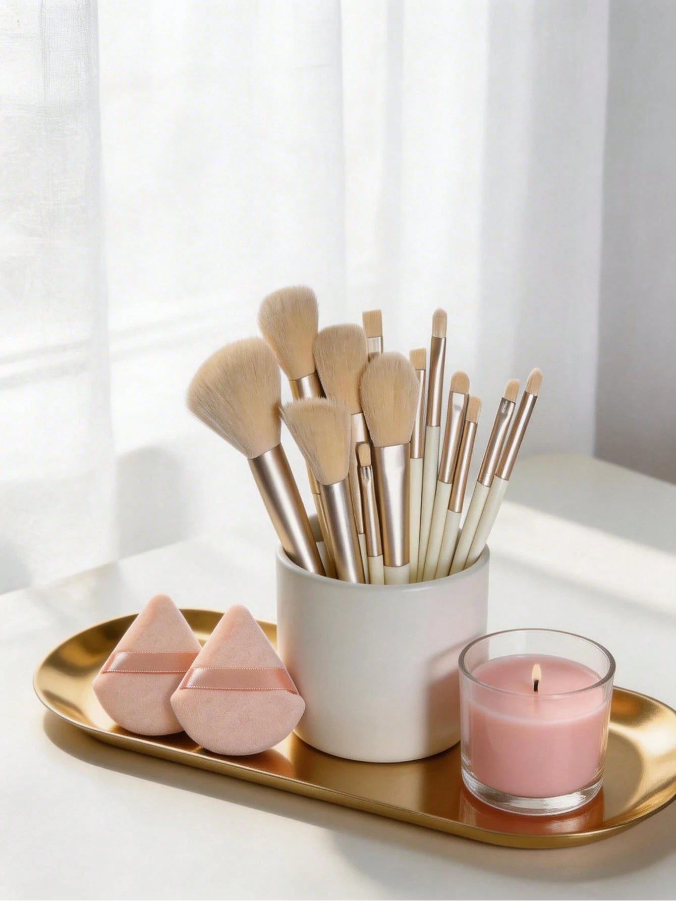15pcs Makeup Brush Set, Includes 2pcs Apricot Triangle Powder Puffs, Soft And Fitting, Plus 13pcs Makeup Brush Set, Blush, Liquid Lipstick, Eyebrow Pencil, Lipstick, Concealer, Eyeshadow, Highlighter