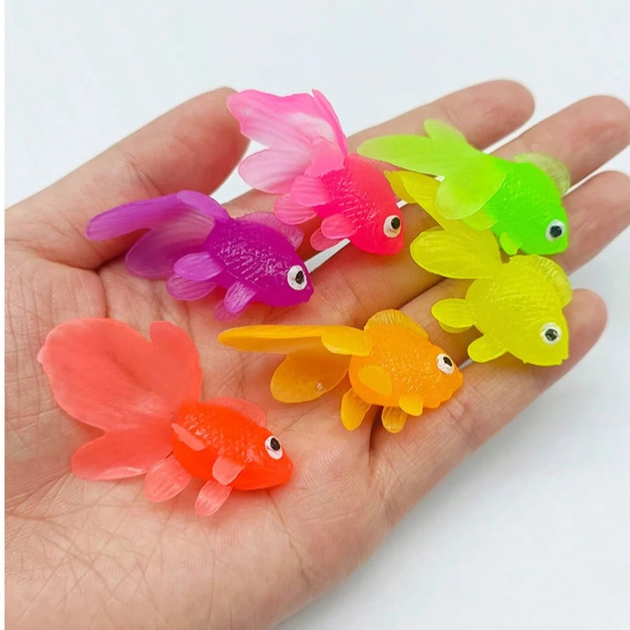 16pcs Realistic Soft Rubber Goldfish Toys, Suitable For Indoor/Outdoor Water Games, Summer Party Decor & Supplies, No Battery Required (Random Colors)