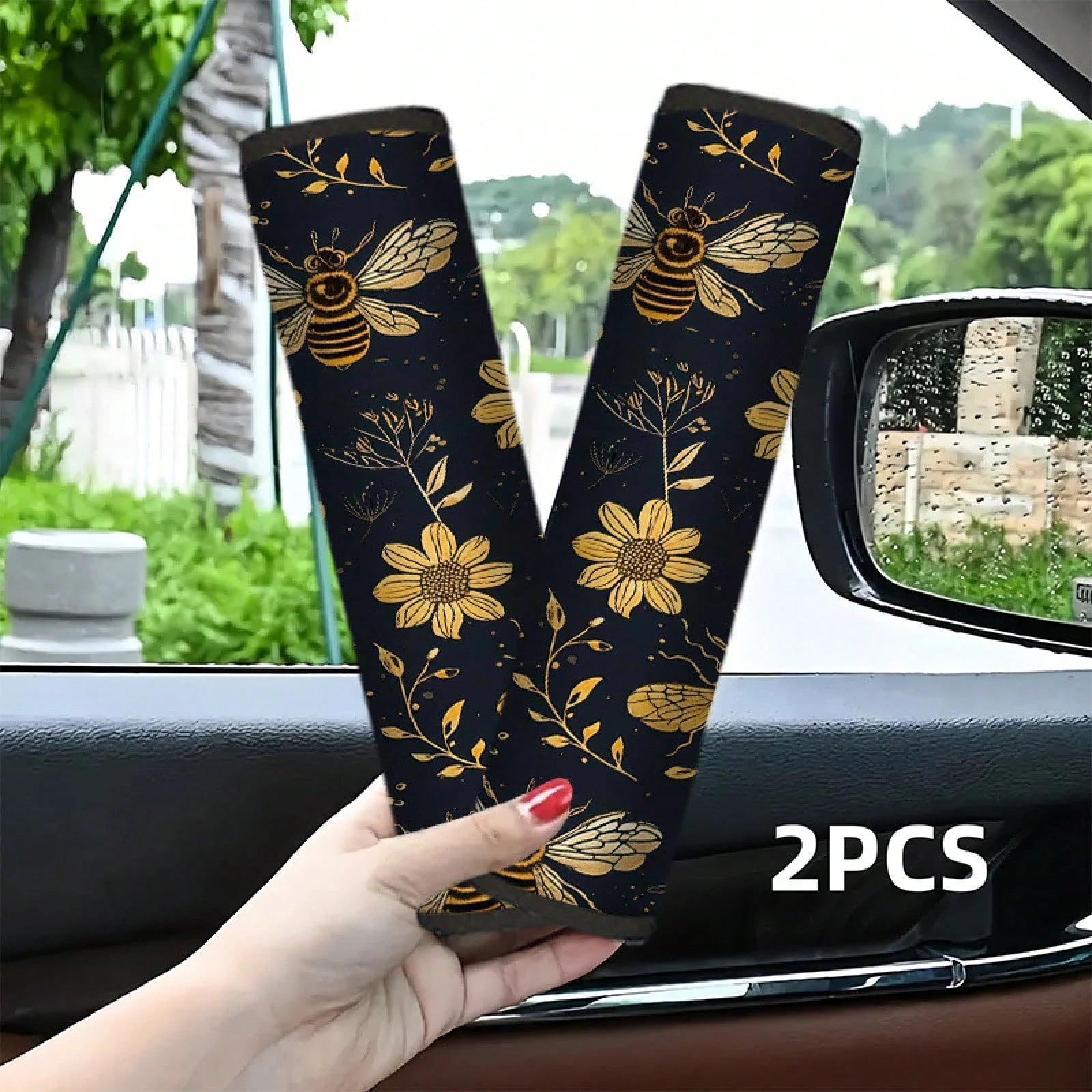 1pc/2pcs Black And Gold Bee Floral Pattern Car Seatbelt Shoulder Pad, Universal Multifunctional Seatbelt Protector, Suitable For Car Seat Belts, Adjustable Car Shoulder Strap Protector, Creative And S