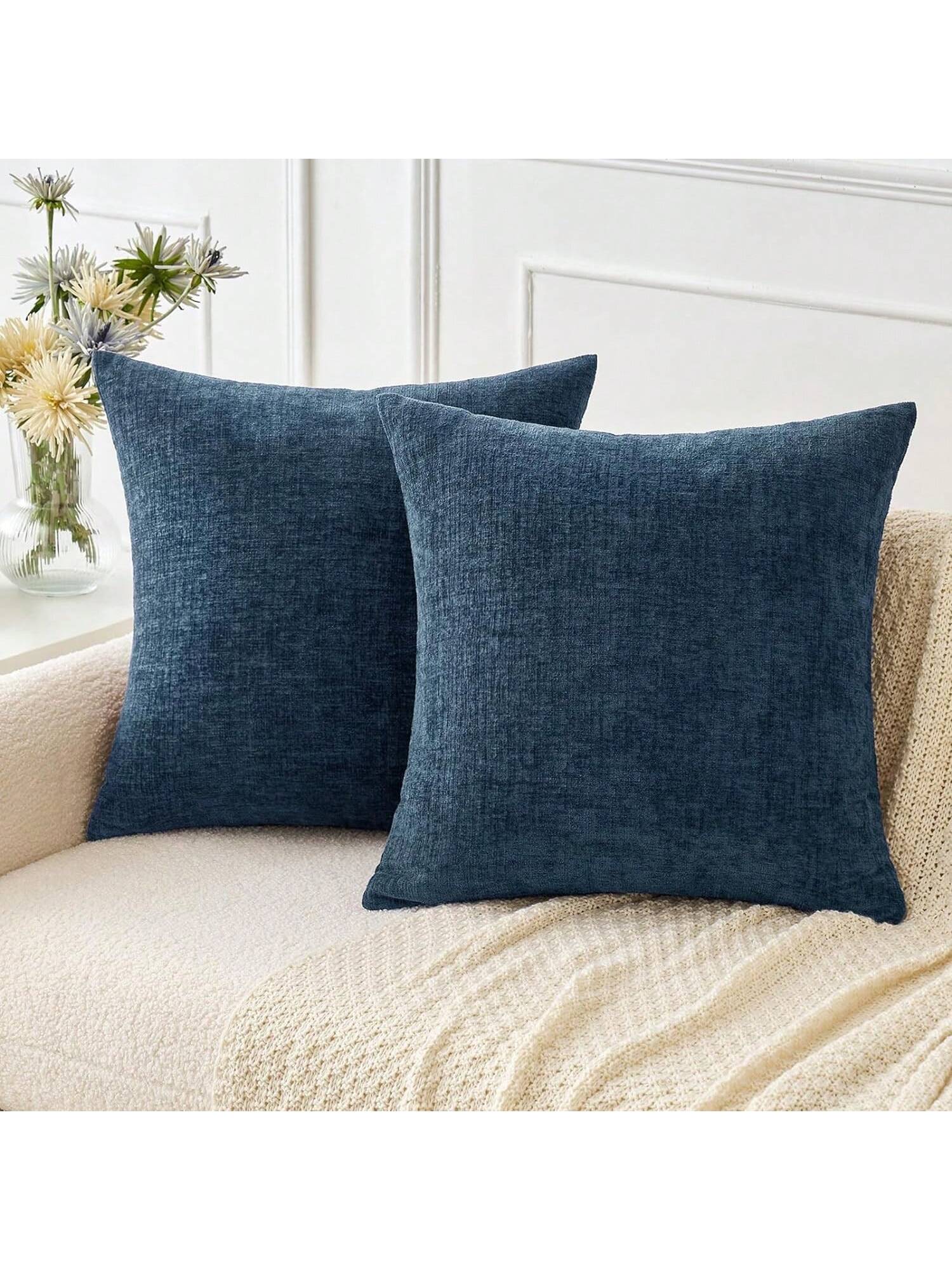 1pc/2pcs Cream White (Pillow Insert Not Included) 3D Textured Throw Pillow Cover, Modern Farmhouse Cozy Chenille Vintage Pattern Cushion Case, Suitable For Daily Bedroom, Dining Room, Bed, Sofa, Car
