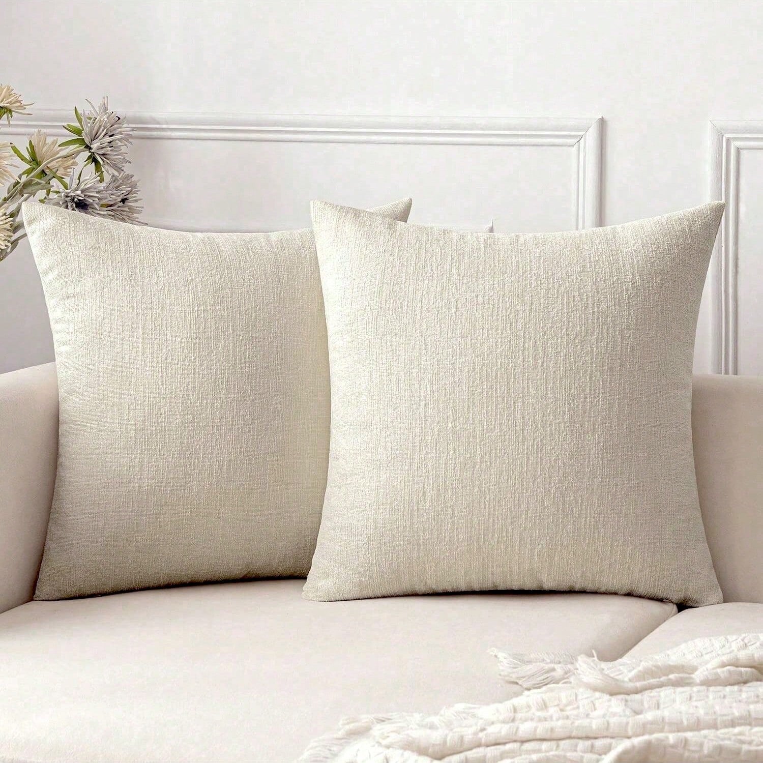 1pc/2pcs Cream White (Pillow Insert Not Included) 3D Textured Throw Pillow Cover, Modern Farmhouse Cozy Chenille Vintage Pattern Cushion Case, Suitable For Daily Bedroom, Dining Room, Bed, Sofa, Car