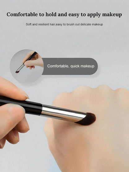 1pc Angled Concealer Brush, Precise Fingertip Concealer Makeup Brush, Slanted Round Tip Design For Easier Makeup. Firm And Soft Bristles, Won't Harm Your Face, Foundation Brush, Concealer Brush, Blush