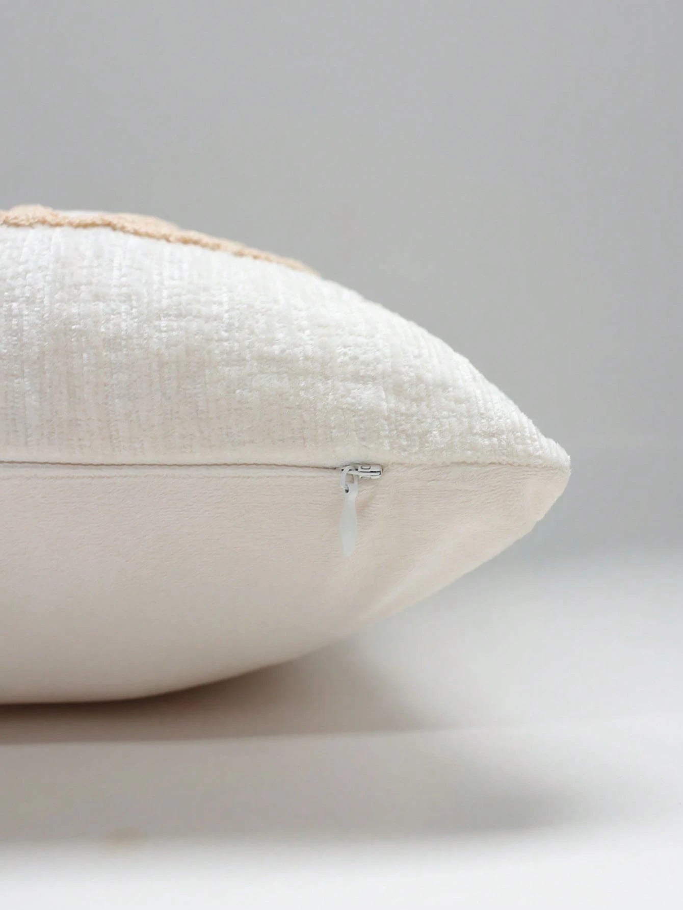 1pc Autumn Limited Pumpkin Embroidery Lumbar Pillow Cover, 2 Colors Available, Sofa Atmosphere Cushion Case, Bedroom Bedside Healing Pillowcase, 11.81*19.68 Inches (30*50 Cm), Pillow Insert Not Includ
