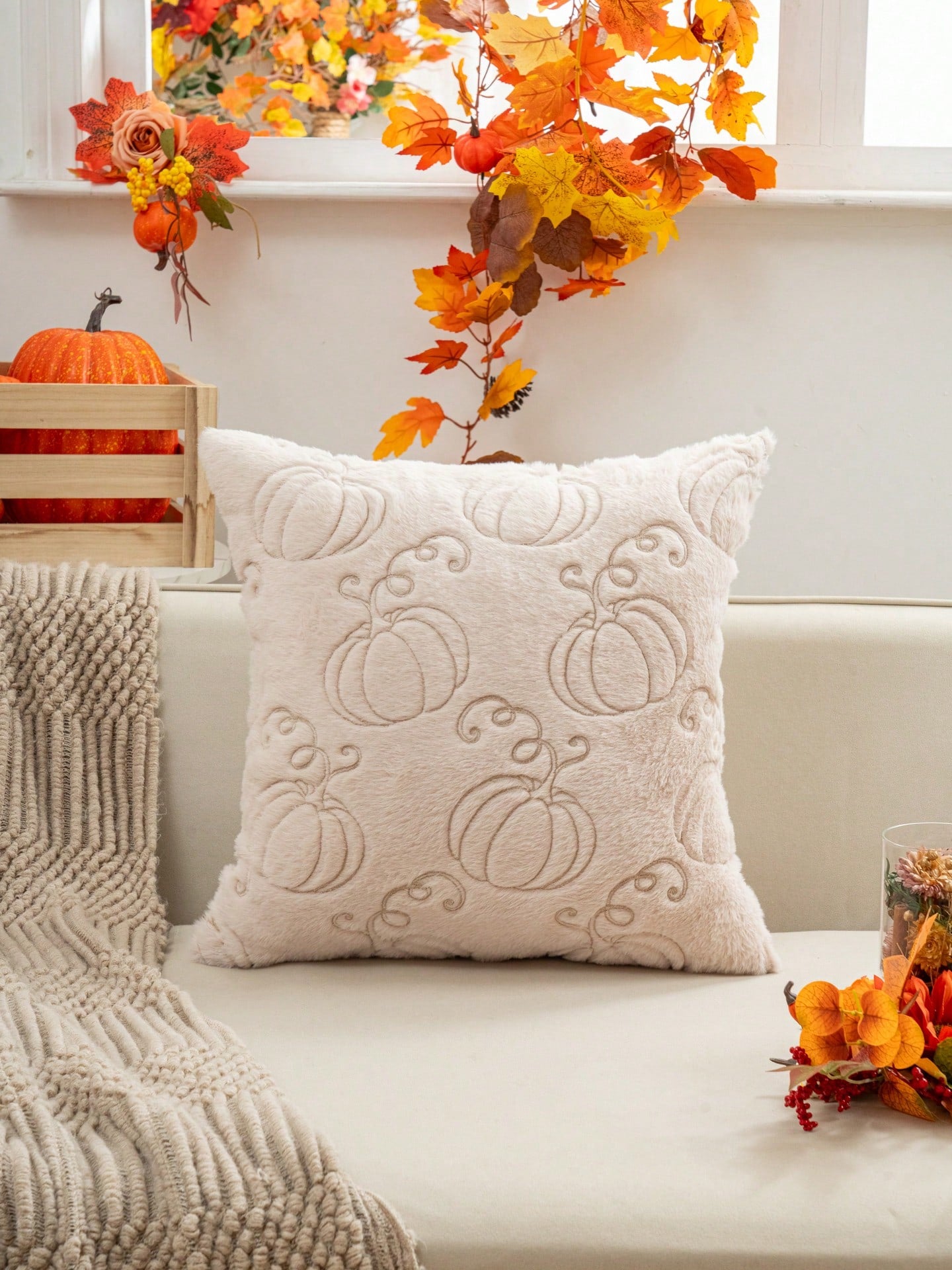 1pc Beige Faux Rabbit Hair Pumpkin Pillow Cover, 3D Embroidered Thanksgiving & Harvest Festival Theme, All-Season Decorative Cushion Cover For Living Room & Bedroom, No Insert