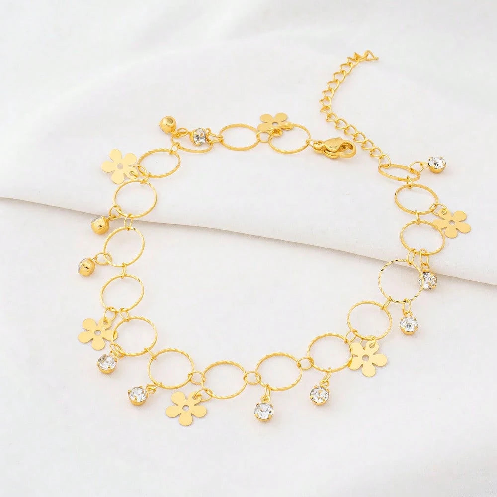 1pc Casual Minimalist 24K Gold Plated Four-Leaf Clover Inlaid Round Buckle Design Anklet, Essential Women's Luxury Gold Accessory For Summer Travel, Beach Vacation And Daily Wear