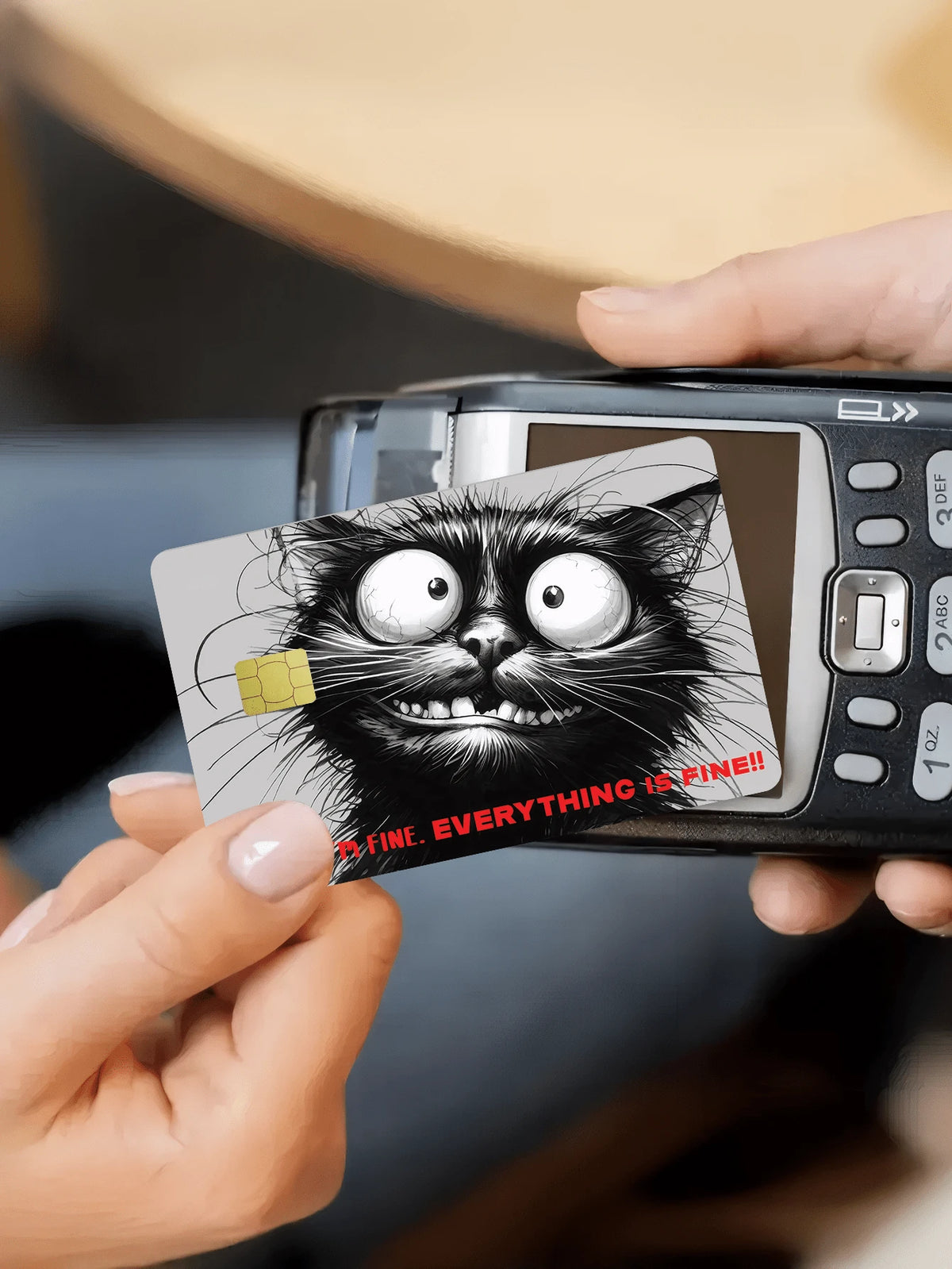 1pc Crazy Cat Credit Card Sticker Privacy Protection Card Skin, Cartoon Holiday Birthday Gift PVC Material Anti-Fingerprint Anti-Scratch Wear-Resistant Card Cover, Suitable For Men, Women, Couples, Sm