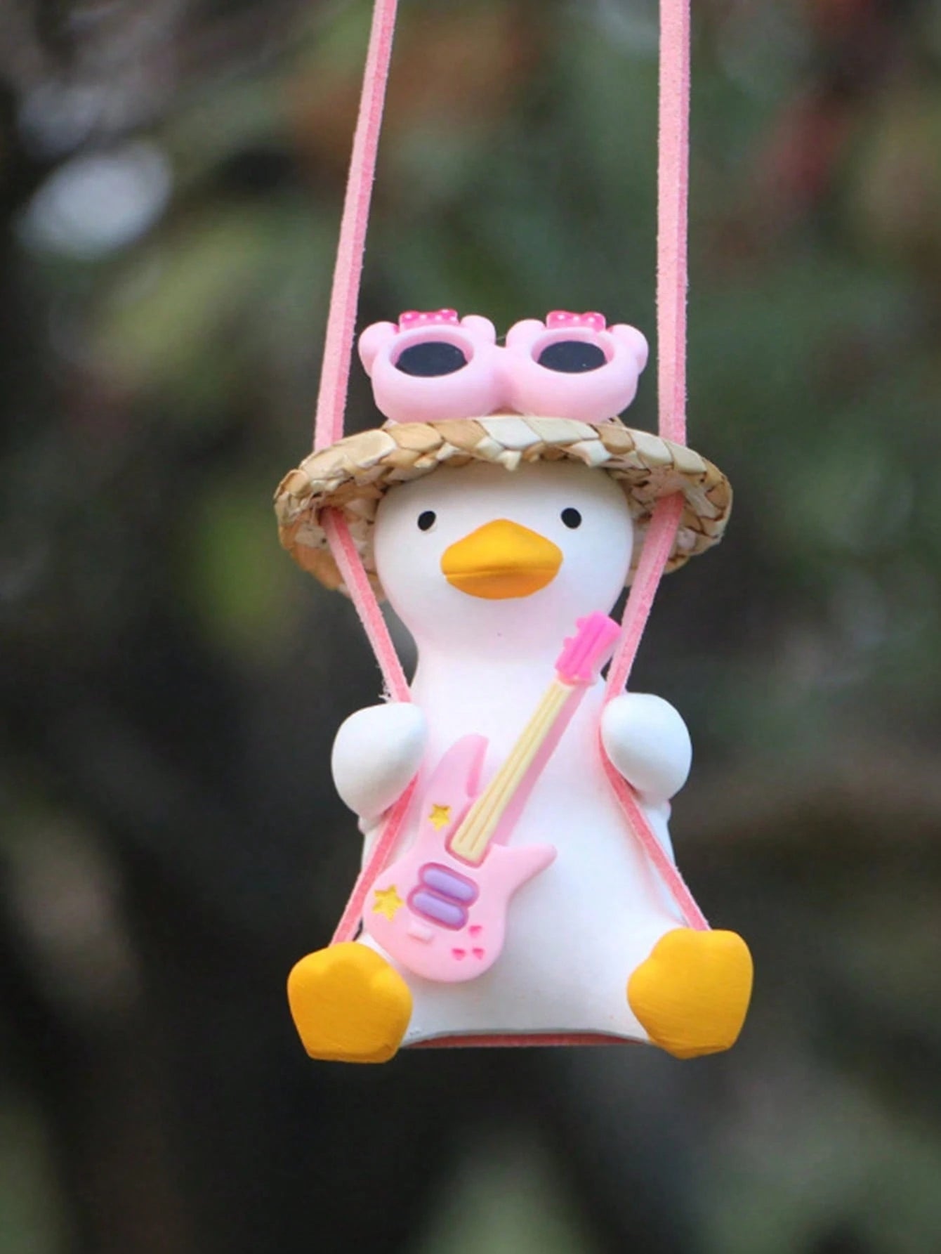 1pc Cute Car Hanging Ornament- Cool Swinging Duck Car Accessory, Suitable For Teen Car Accessories
