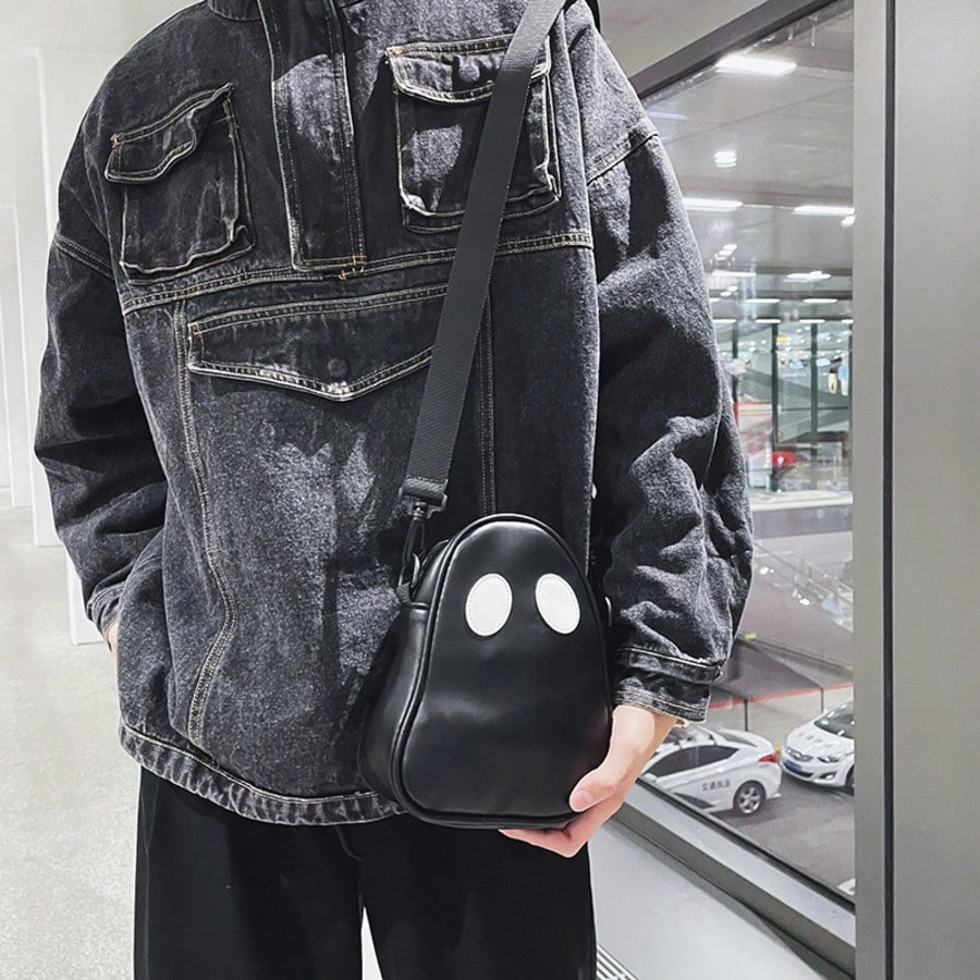 1pc Cute Ghost Shaped Crossbody Bag, Halloween Novelty Bag, Adjustable Strap Mini Shoulder Bag For Spooky Season & Daily Outfits
