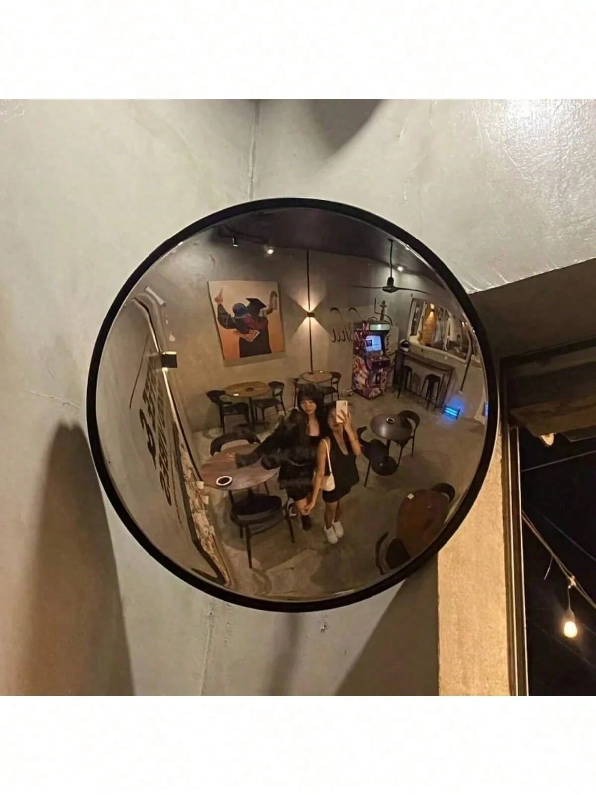 1pc Elegant Black Art Deco Style Round Convex Mirror- Full Length Plastic Wall Mirror For Living Room And Bedroom, No Power Required (Please Check Size Information Before Purchase). Perfect For Tryin
