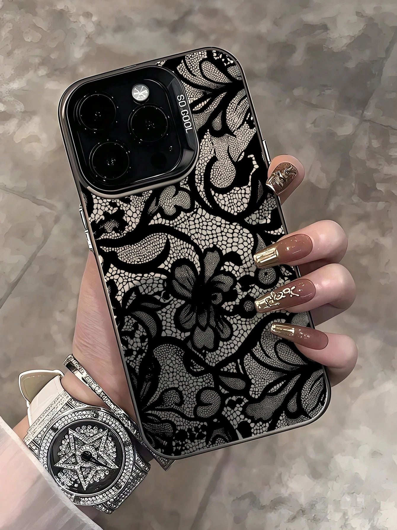1pc Elegant Black Lace Floral Pattern Phone Case, TPU Shockproof Protective Cover, Compatible With 17/16/15/14/13/12/11/Pro/Pro Max/Plus, Suitable As Gift For Family, Couples, Friends, Aesthetic