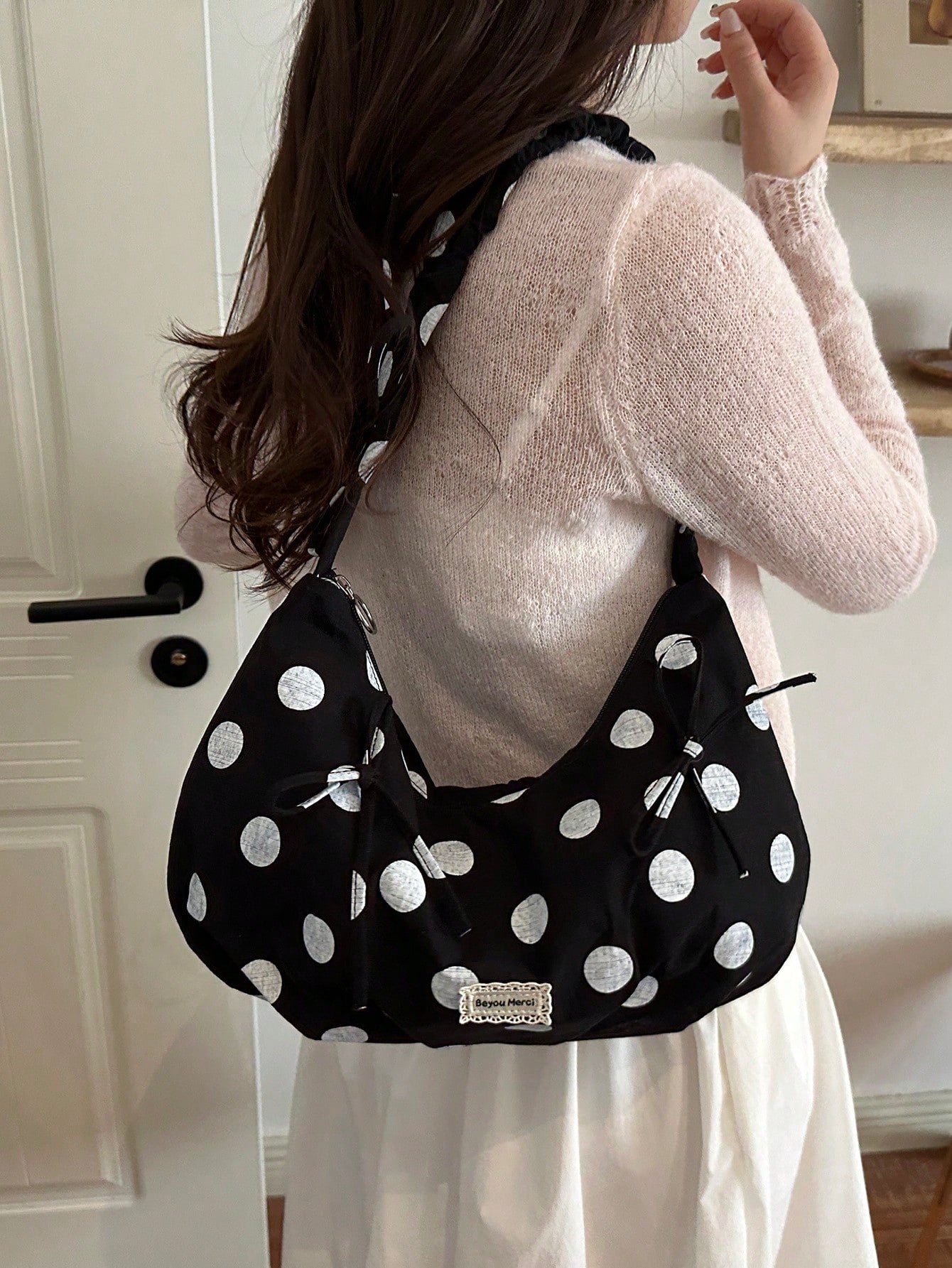 1pc Korean Style Casual Large Capacity Hobo Bag, New Polka Dot Tote Bag, Large Shopping Bag, Fashionable And Stylish, College Student Shoulder Bag, Shopping Mommy Bag, Bow Decor, Foldable, Zipper Clos