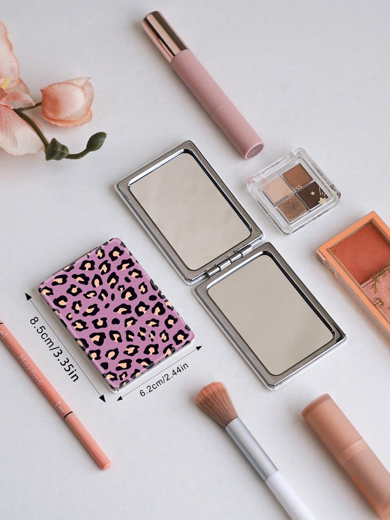 1PC Millennium Y2K Series Portable Folding Makeup Mirror, Lightweight Ultra-Thin Convenient Durable PU Leather, Suitable For Various Occasions, Travel, Parties, Work, School, Suitable For All Ages