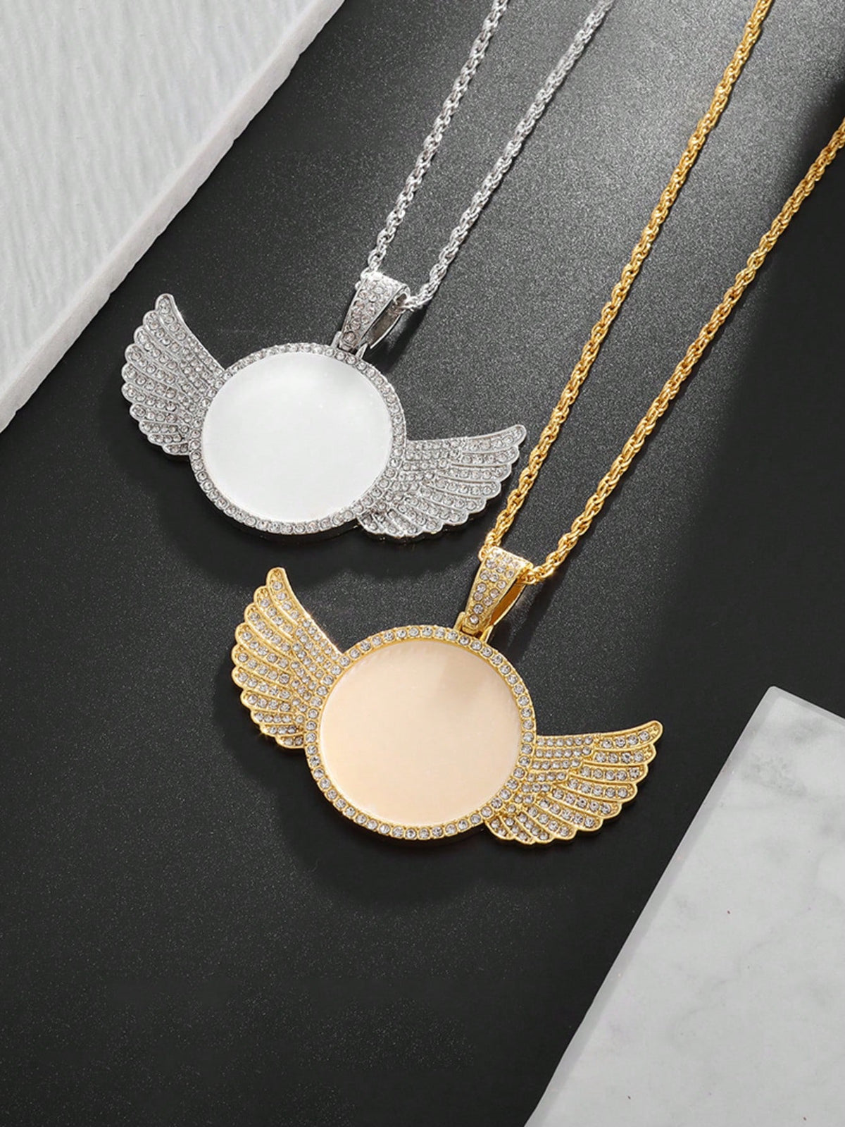 1pc Minimalist Metal Angel Wing Pendant Necklace, Suitable For Men's Daily Wear, Photo DIY Memorial Gift