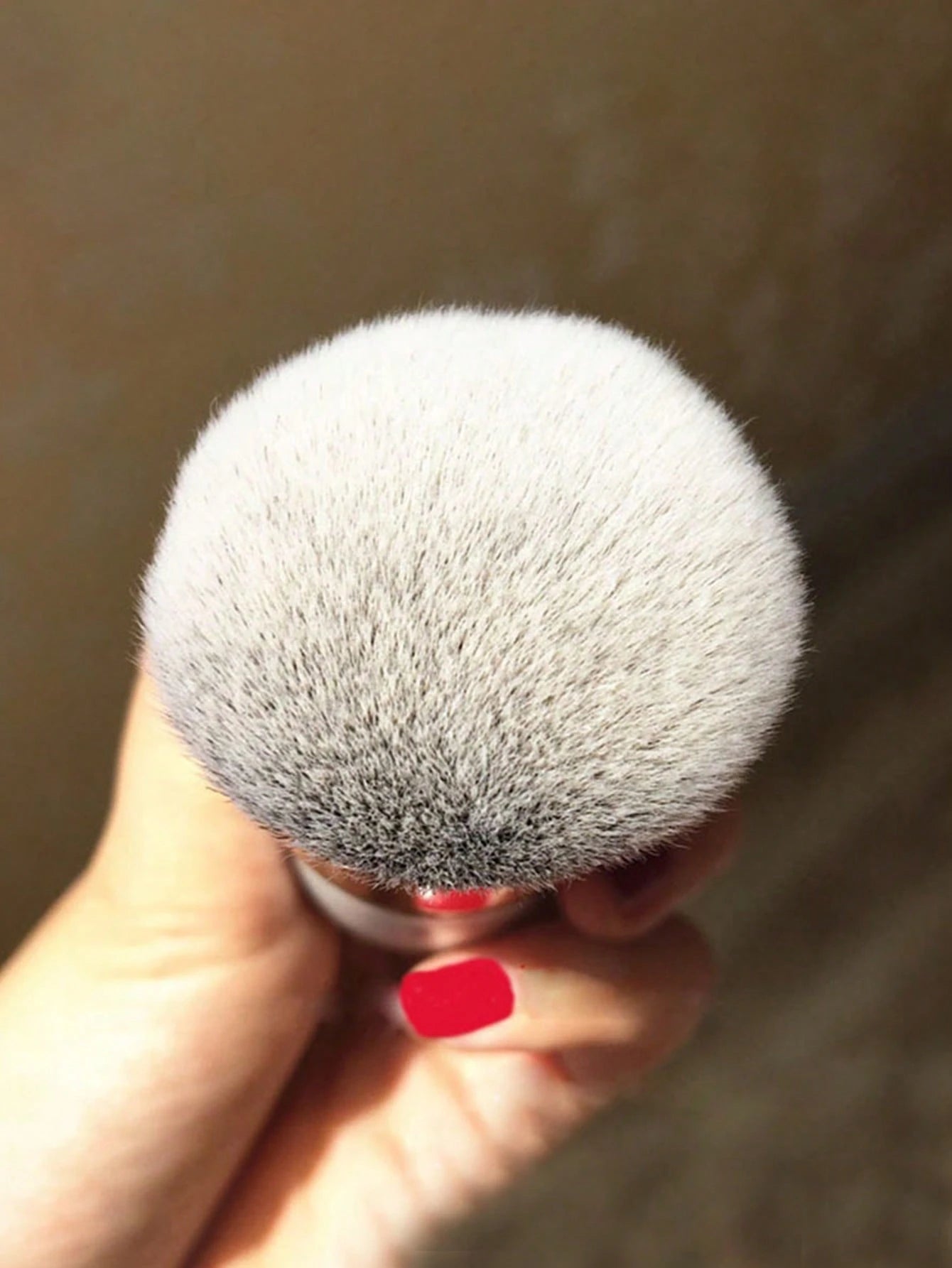 1pc Multi-Functional Cosmetic Palm Brush With Unscented Polyester Bristle & ABS Plastic Handle, Fit For Normal Skin, Multipurpose For Foundation Concealer Blush Highlighter Contour Bronzer Powder, Por