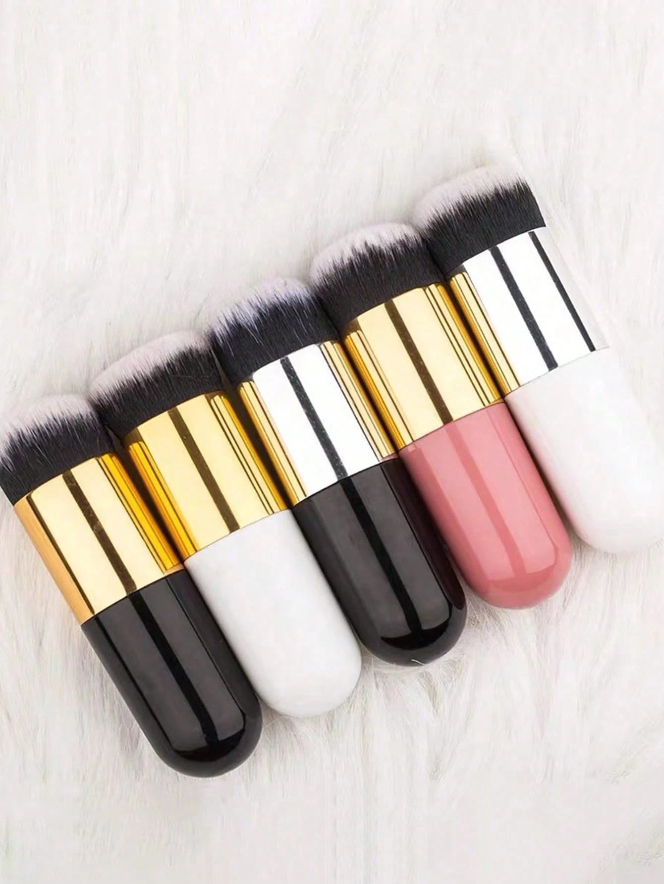 1pc Multi-Functional Cosmetic Palm Brush With Unscented Polyester Bristle & ABS Plastic Handle, Fit For Normal Skin, Multipurpose For Foundation Concealer Blush Highlighter Contour Bronzer Powder, Por