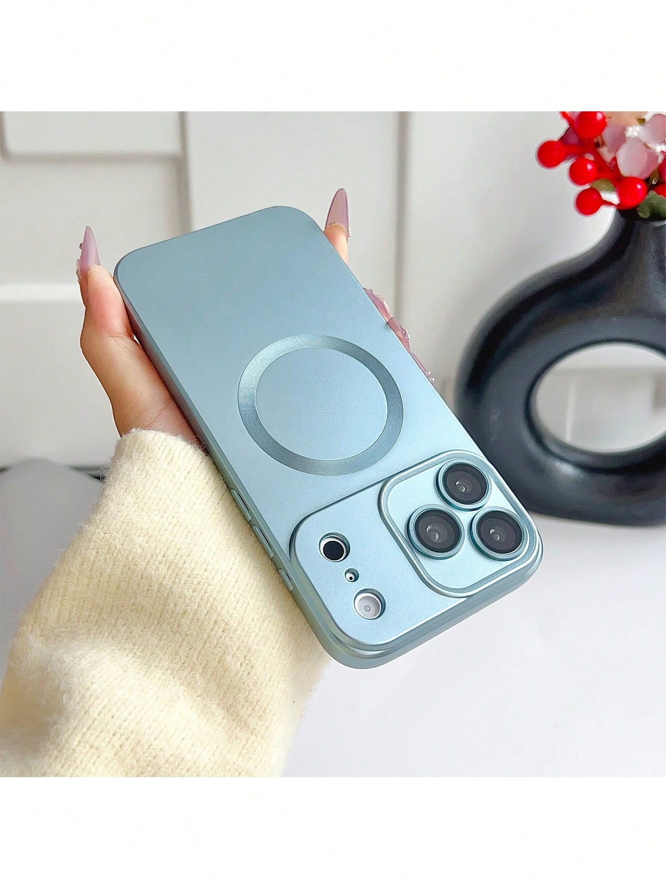 1pc New Korean Ins Style Blue Magnetic Wireless Charging Compatible Phone Case, Minimalist Premium Design Compatible With Apple 17PM, Fashionable Compatible With Apple 16, Unique Compatible With Apple