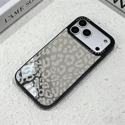 1pc New Silver Mirror Phone Case Full Screen Light Gray Leopard Print Creative Pattern Premium Anti-Drop Protective Cover Large Camera Hole Soft Edge Hard Shell Suitable For IPhone 17/Air/17Pro/17PROM