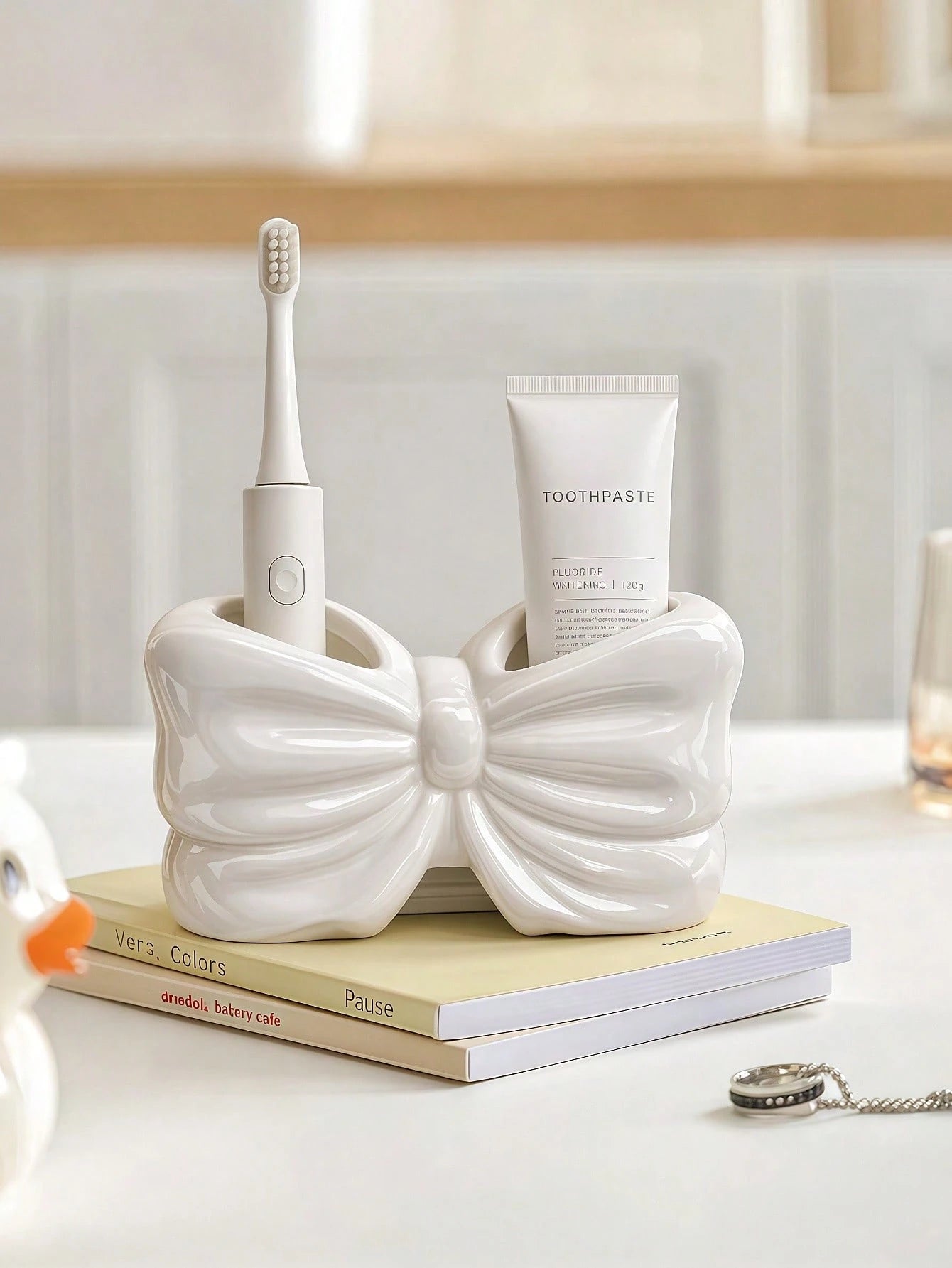1pc Nordic Bow-Knot Toothbrush Holder, Electric Toothbrush Stand, Cosmetic Storage Rack, Toothbrush Organizer, Home Desktop Decor, Elegant Room Decor, Home Decor, Space-Saving Storage, For Kitchen, Ba