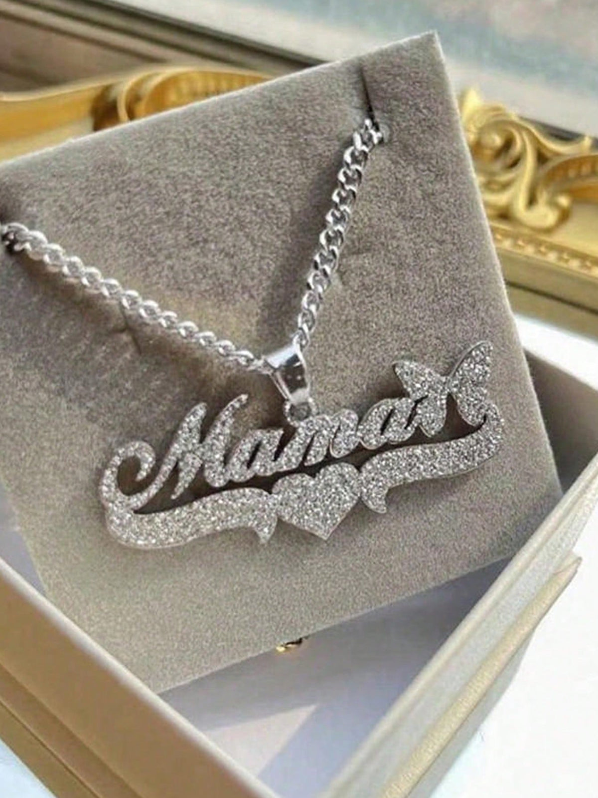 1pc Personalized Minimalist Matte DIY Customized Name Necklace Stainless Steel Neck Accessory, 18K Gold Plated With English Name Heart Shape, Butterfly Shape Women's Customized Thick Necklace, Girlfri