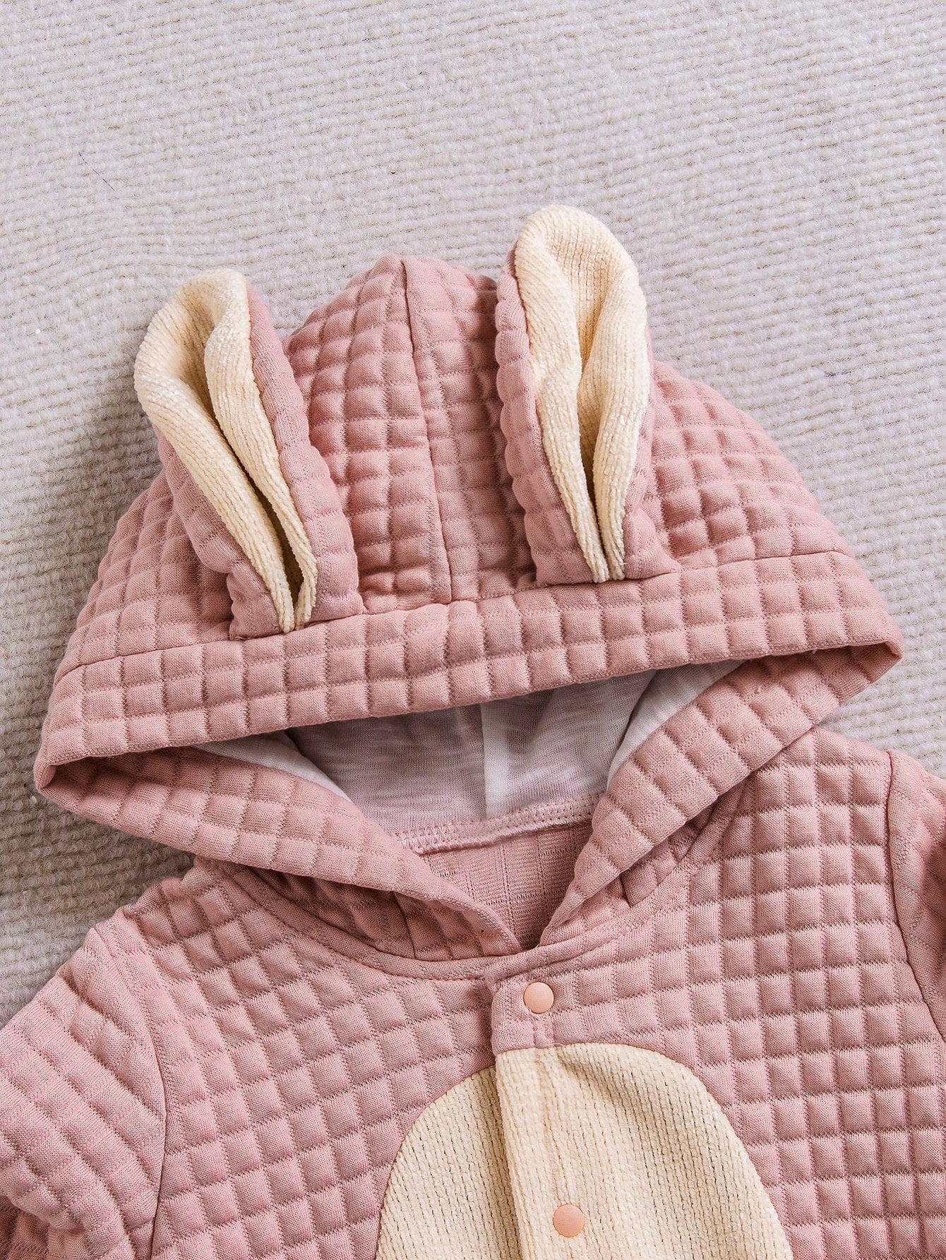 1pc Pink 3D Bunny Ear Design Cute Plush Infant One-Piece Pajamas, Suitable For Autumn/Winter