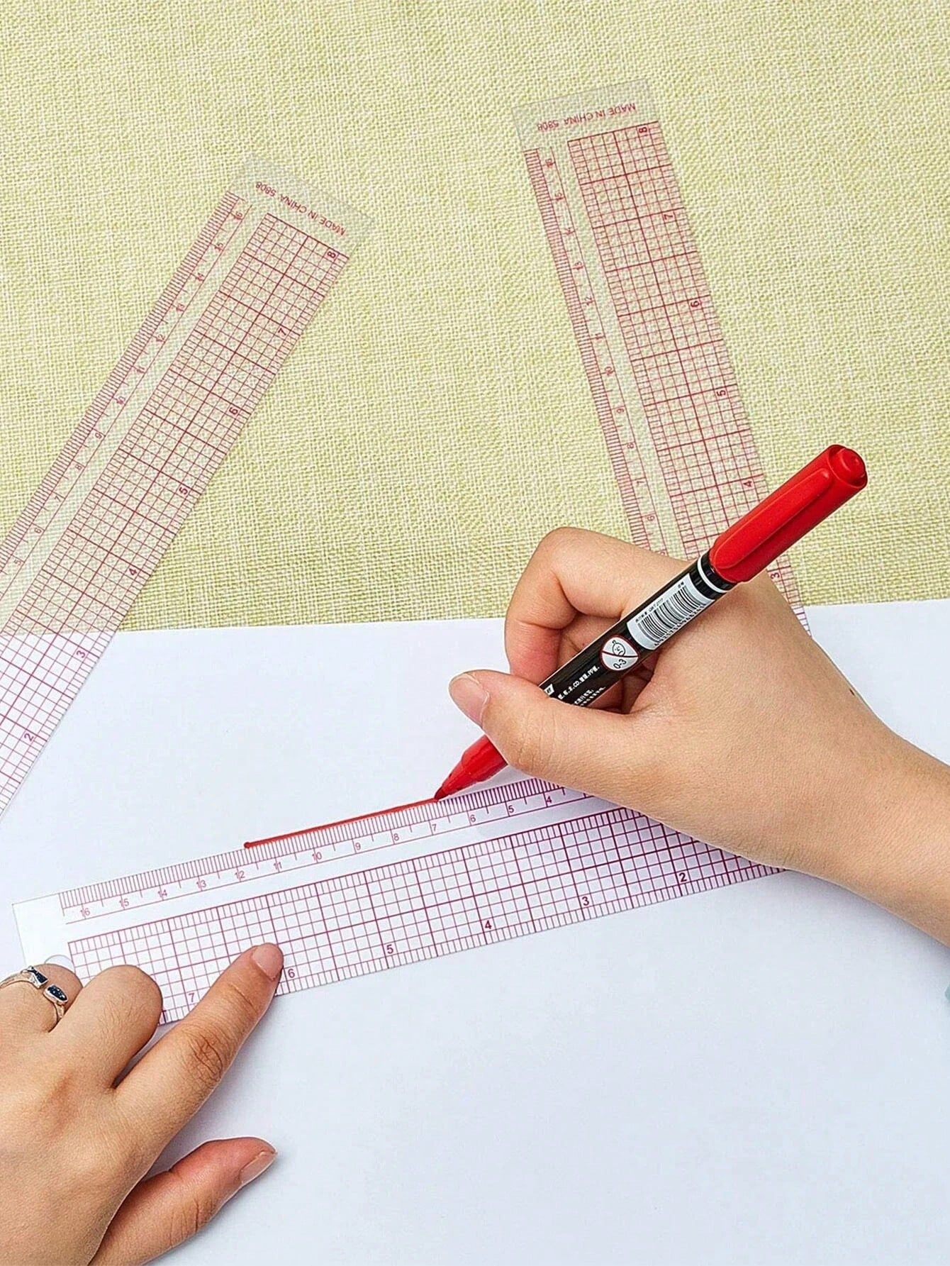 1pc Professional Sewing Ruler Set- L-Shaped Ruler, French Curve Ruler And 90 Degree Ruler, For Precise Garment Pattern Making And Clothing Design- Random Style