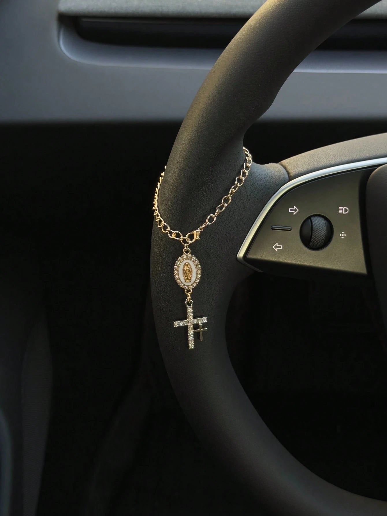 1pc Steering Wheel Decor, 15cm Adjustable Length, Minimalist, Cute, Creative Rosary Charm Car Accessory, Unique Fashion Car Pendant Decoration